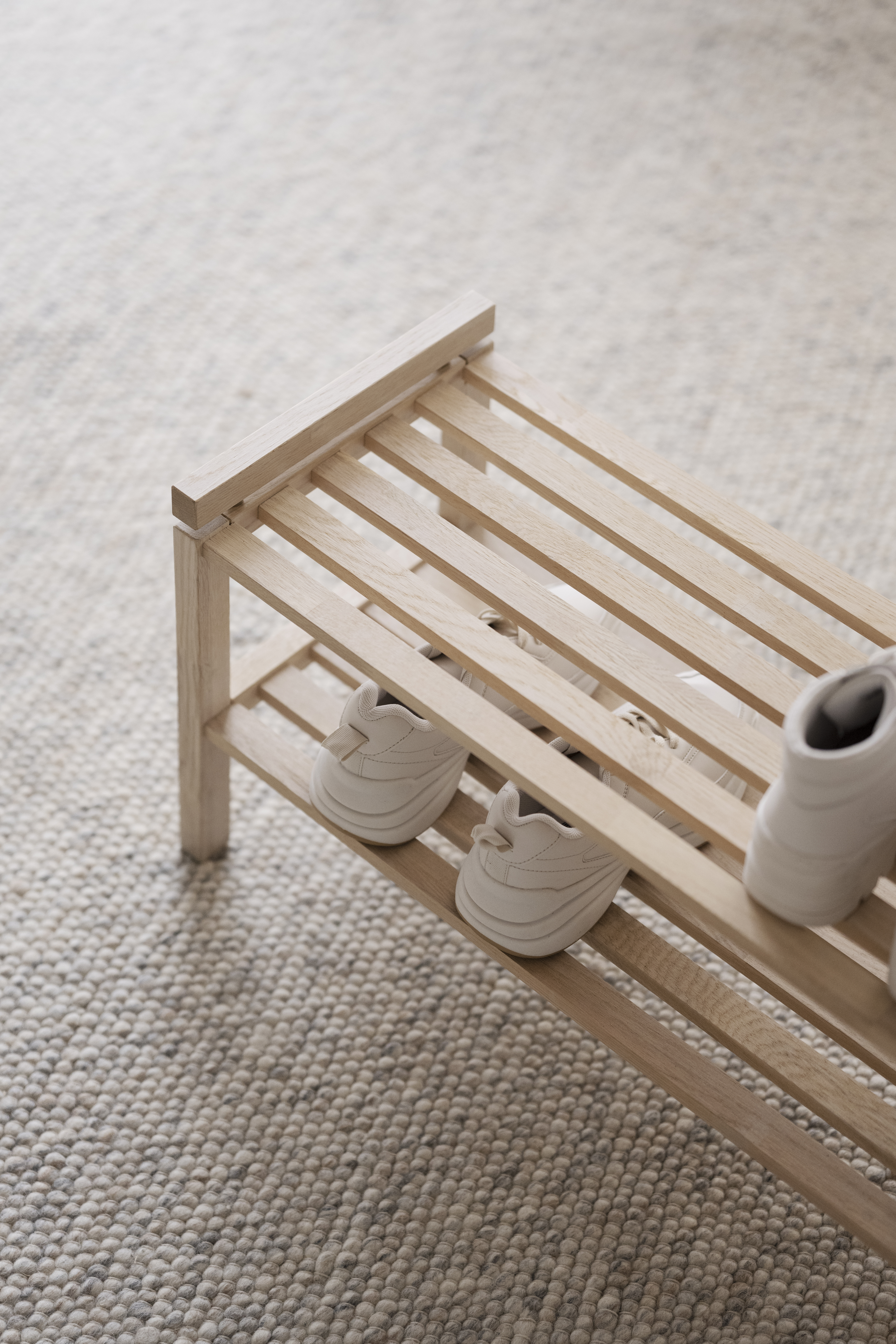 Rowico Home Confetti Skohylla Vitpigmenterad 80cm