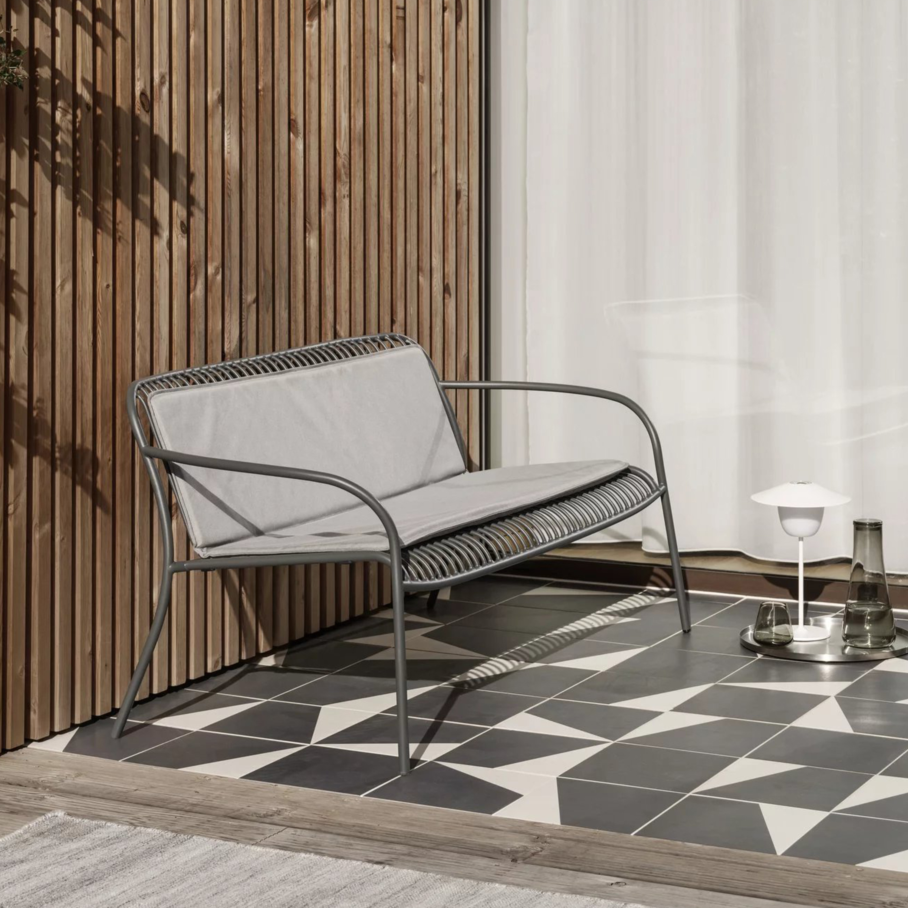 Blomus Yua Wire Utomhus Loungesoffa Granite Gray