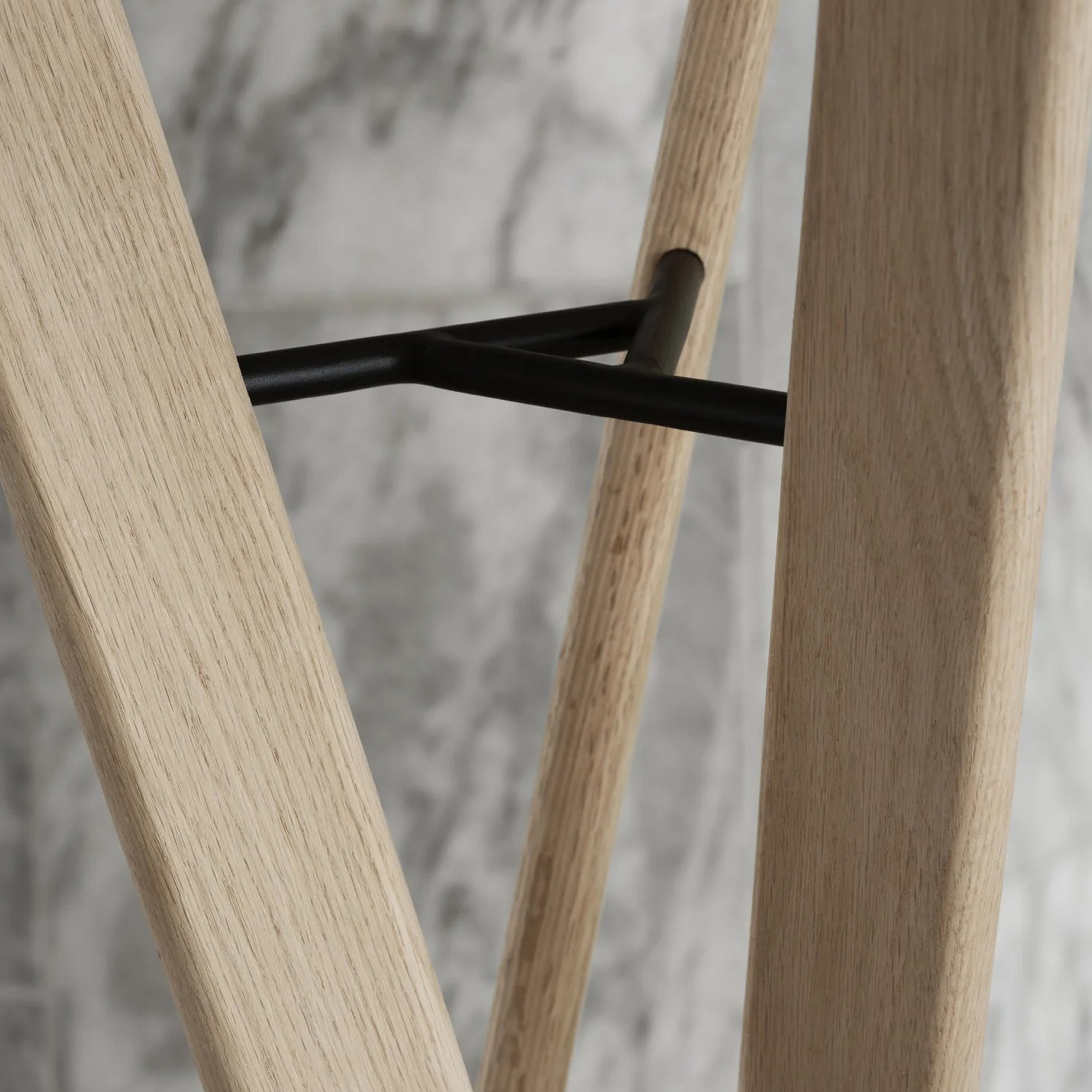 Blomus Rakku Klesstativ Eik 176cm