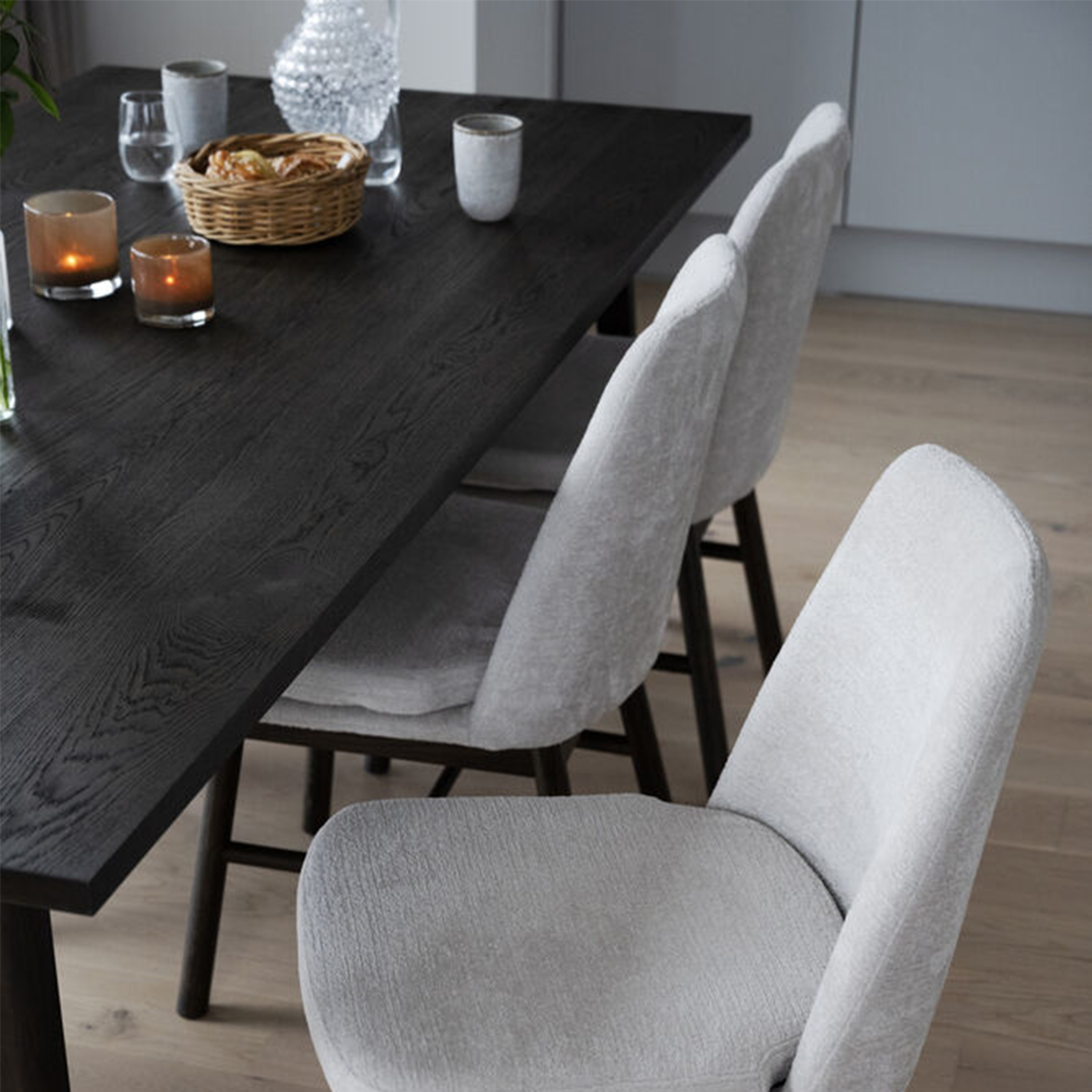 Rowico Home Plainfield Esstisch Braun 220cm