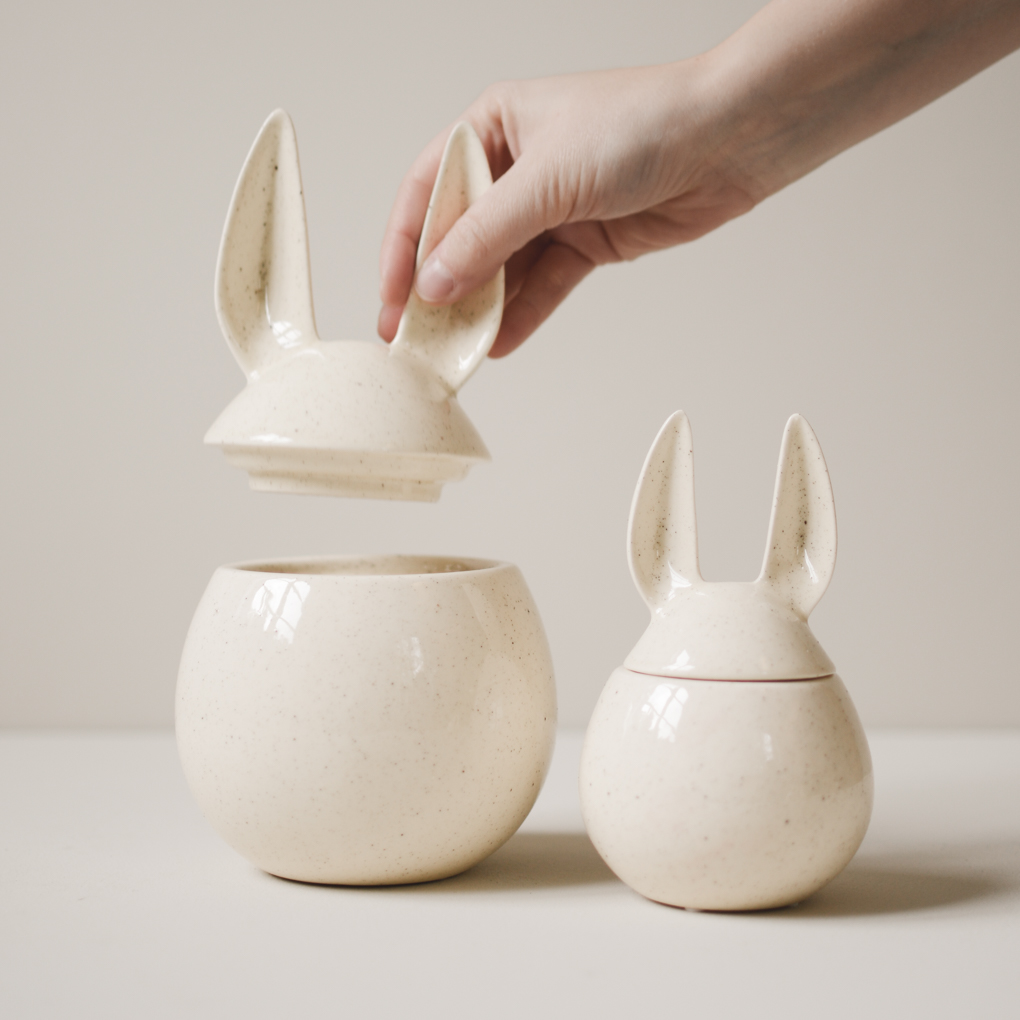 DBKD Eating Rabbit Pääsiäismuna Vanilla Large