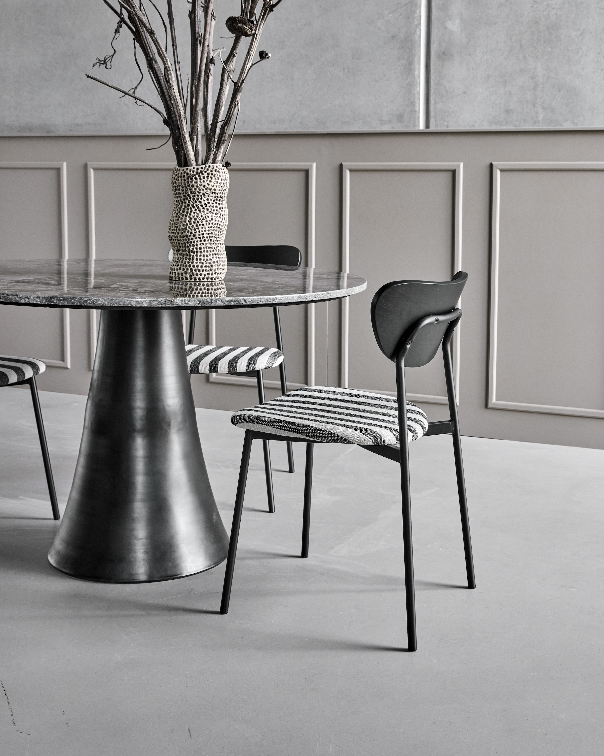 House Doctor Must Matstol Svart/Off-White 2-pack