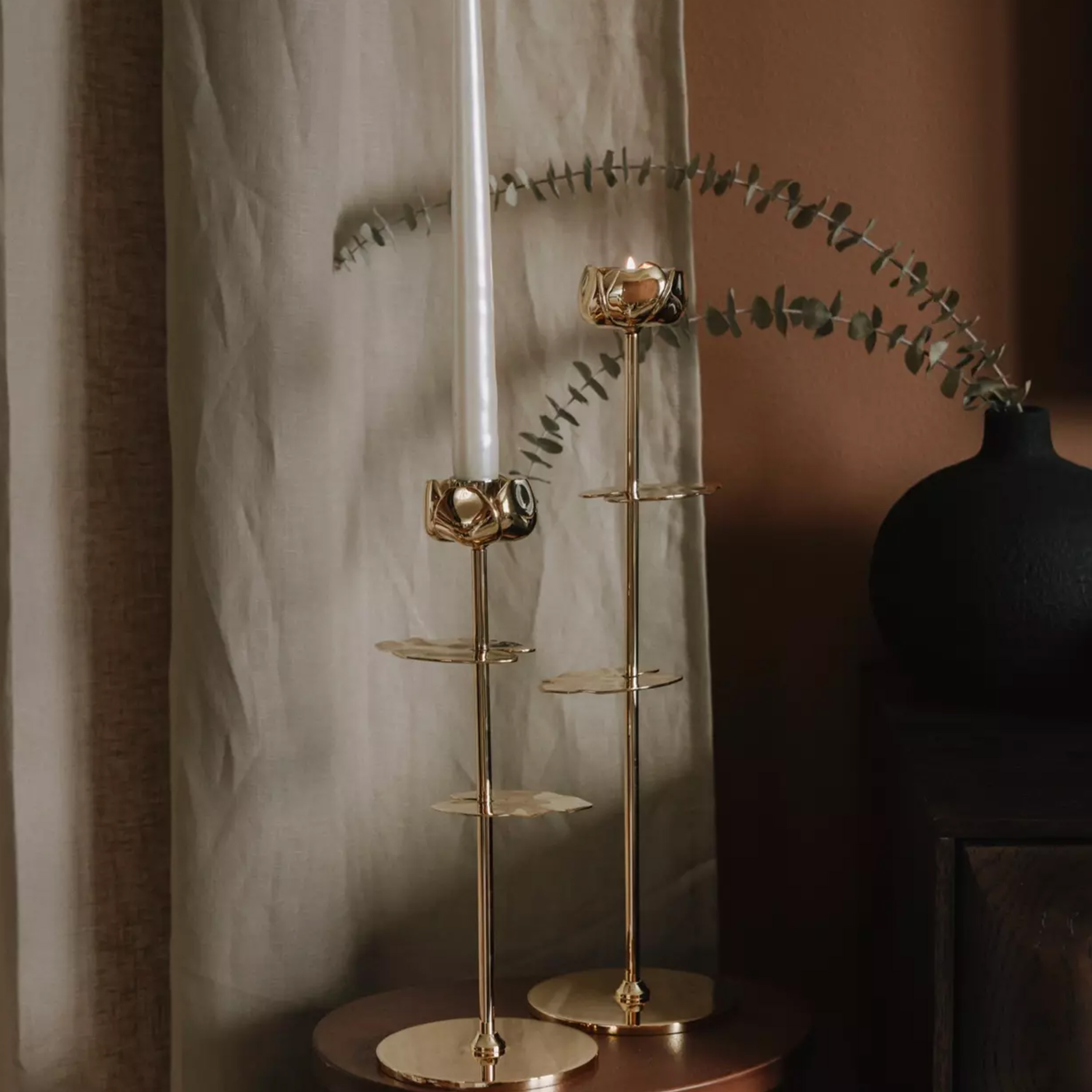 Hilke Collection Ninfea Alta Ljusstake Mässing 40cm