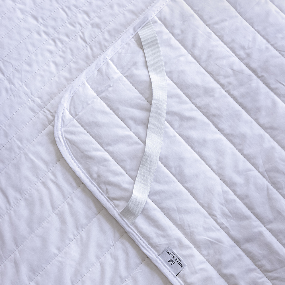 Mille Notti - Quilt Patjansuojus 140x200 Valkoinen - 100% bomull - Sängyn patjan päällinen