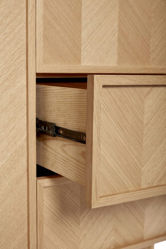 Hübsch Herringbone Garderobe FSC Eik 100x180cm