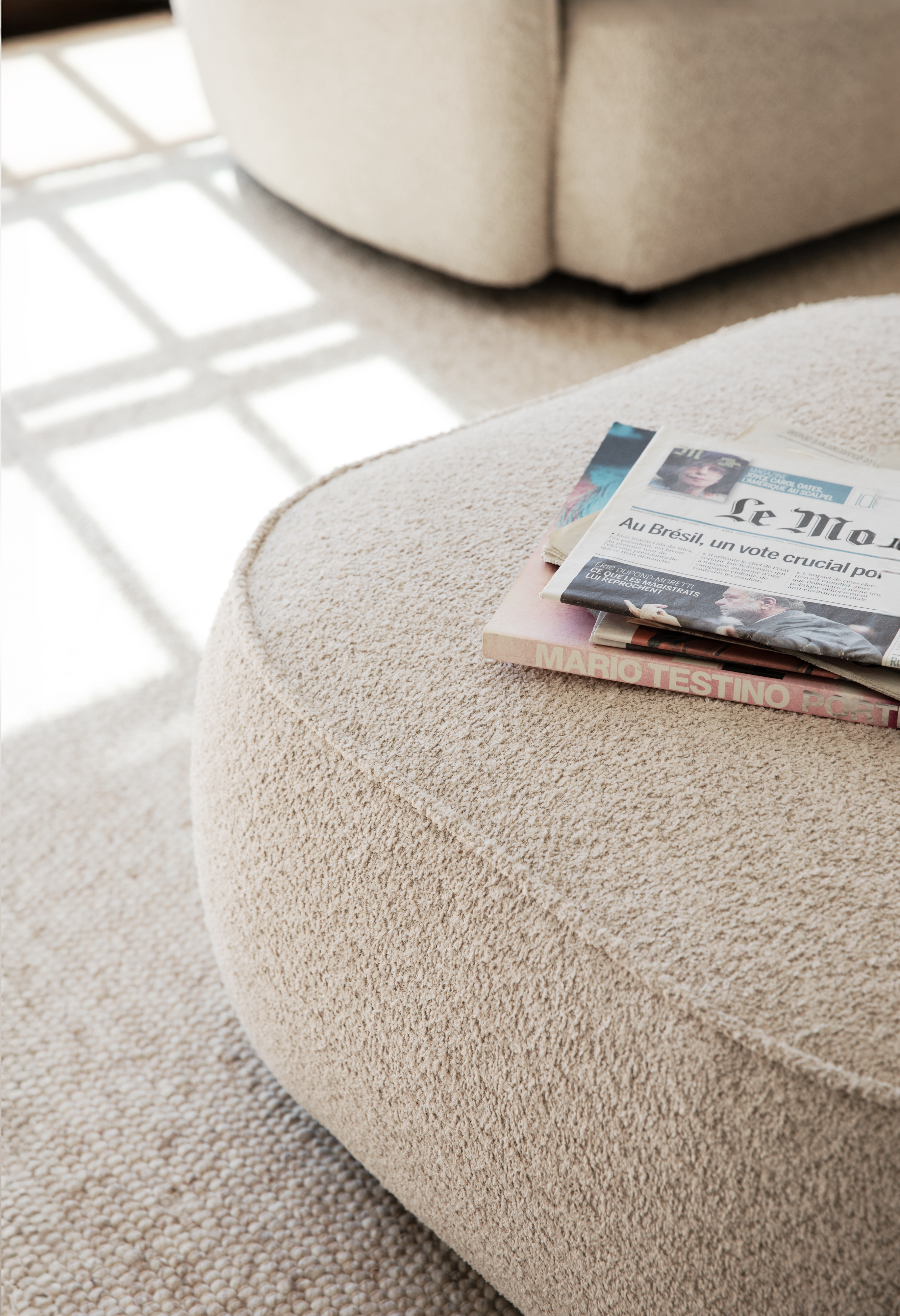 Rowico Home Norris Fußhocker Hellbeige 89cm