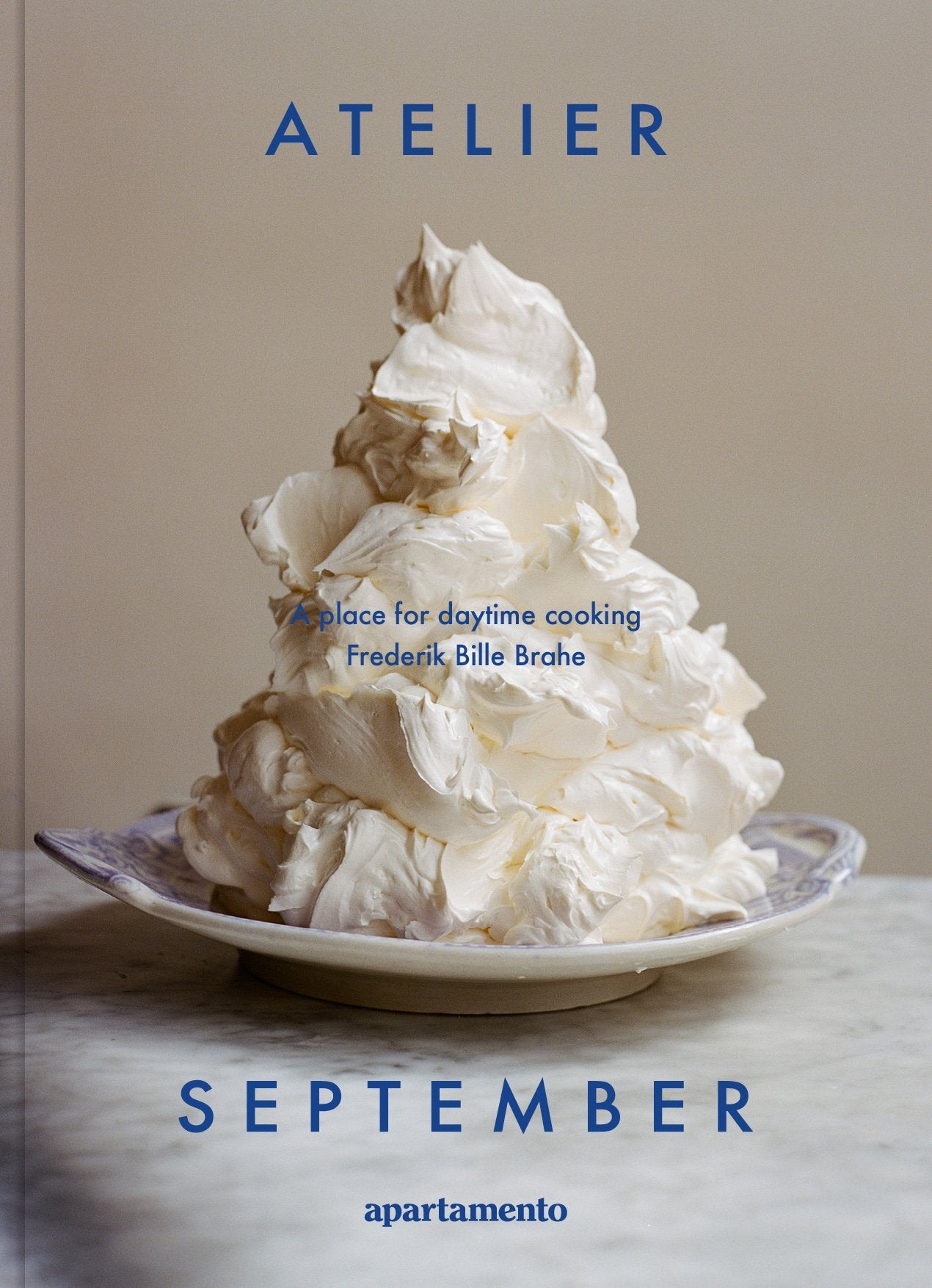 New Mags - Atelier September A Place for Daytime Cooking Bok - Grå