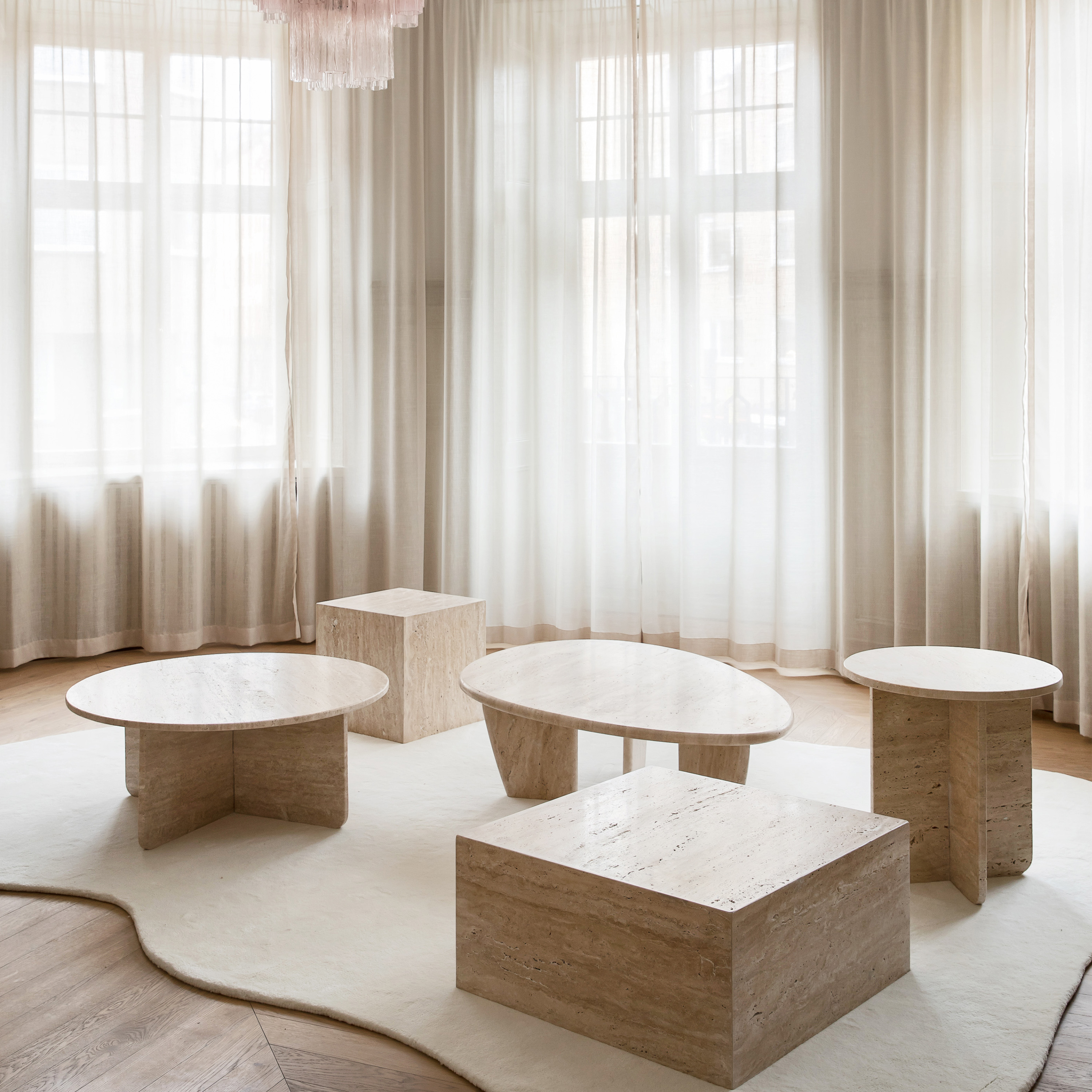 Sleepo Collection Travis Sidobord Travertin Ø50