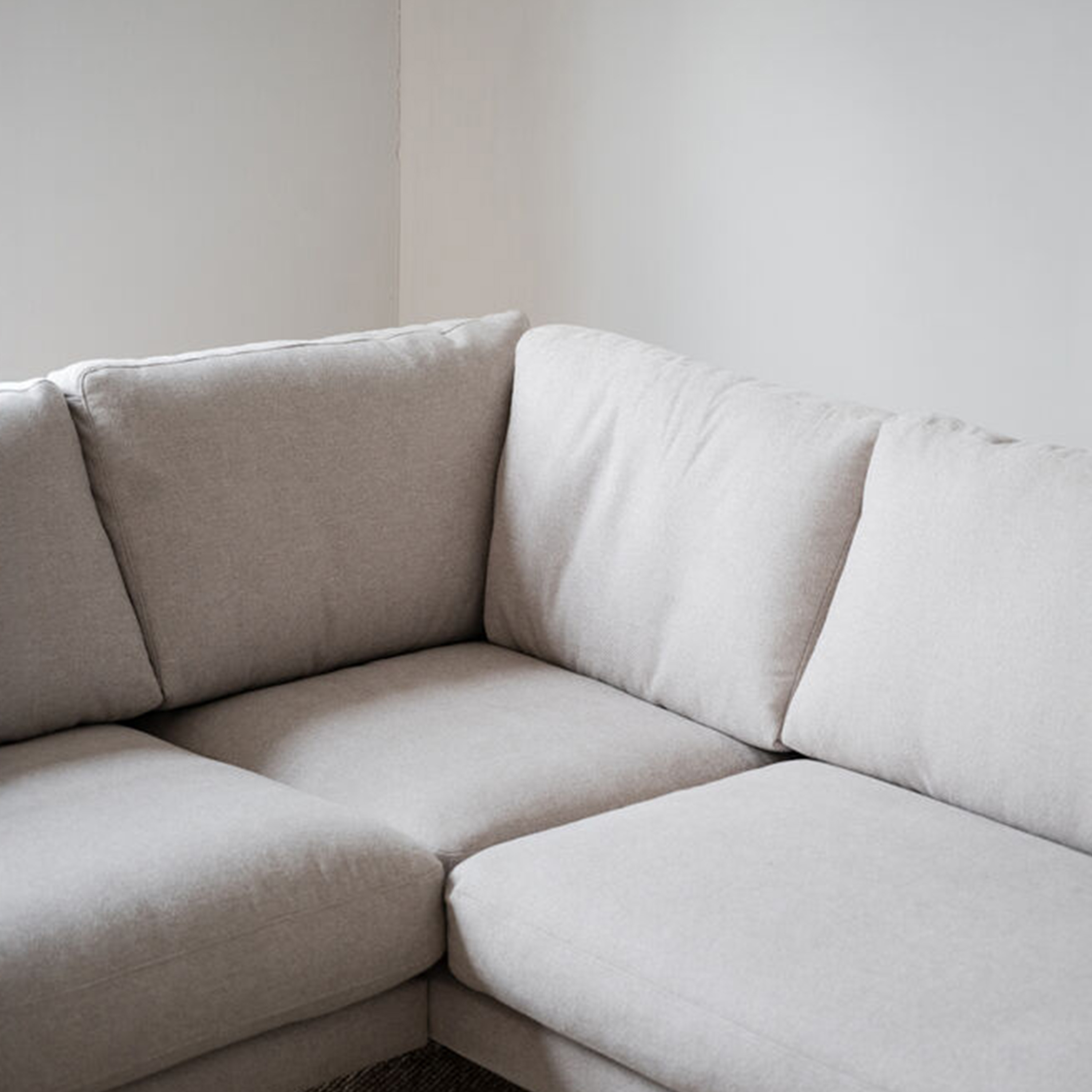 Rowico Home Corwin 2,5+2,5-sits Hörnsoffa Höger Beige