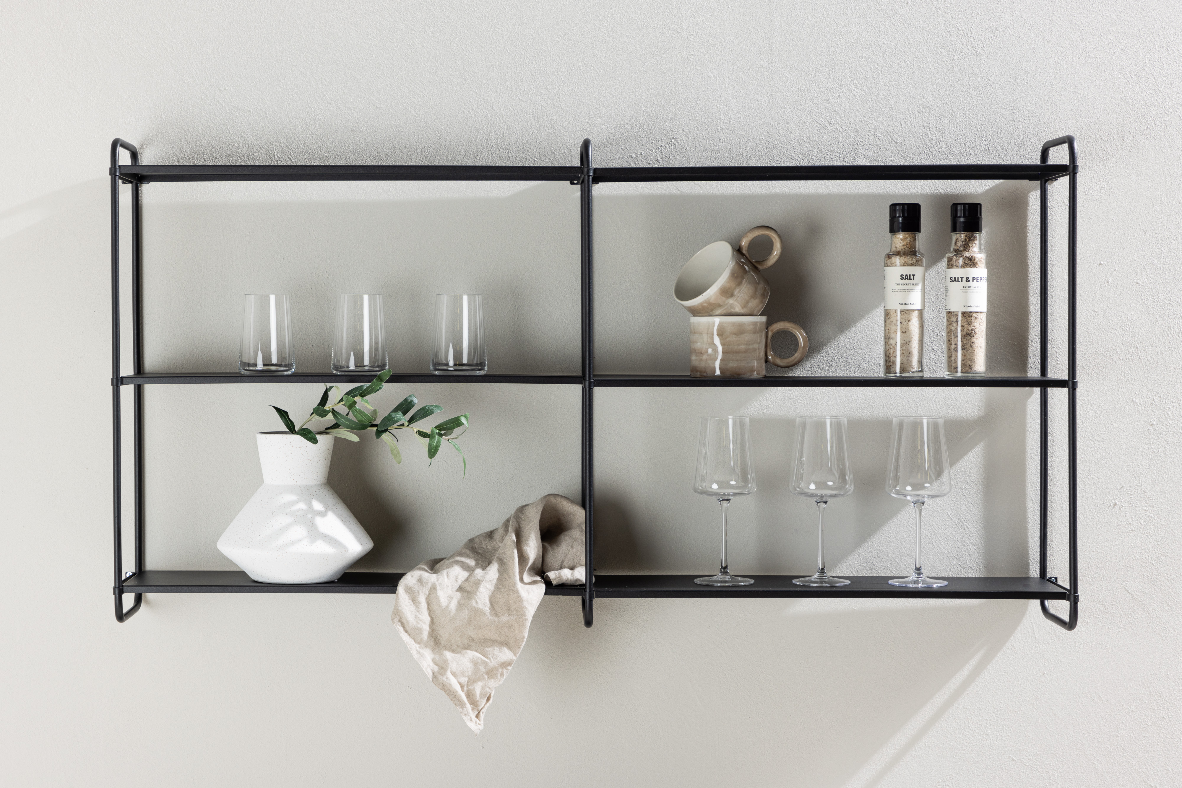 Venture Home Lyon Vägghylla Black 122cm