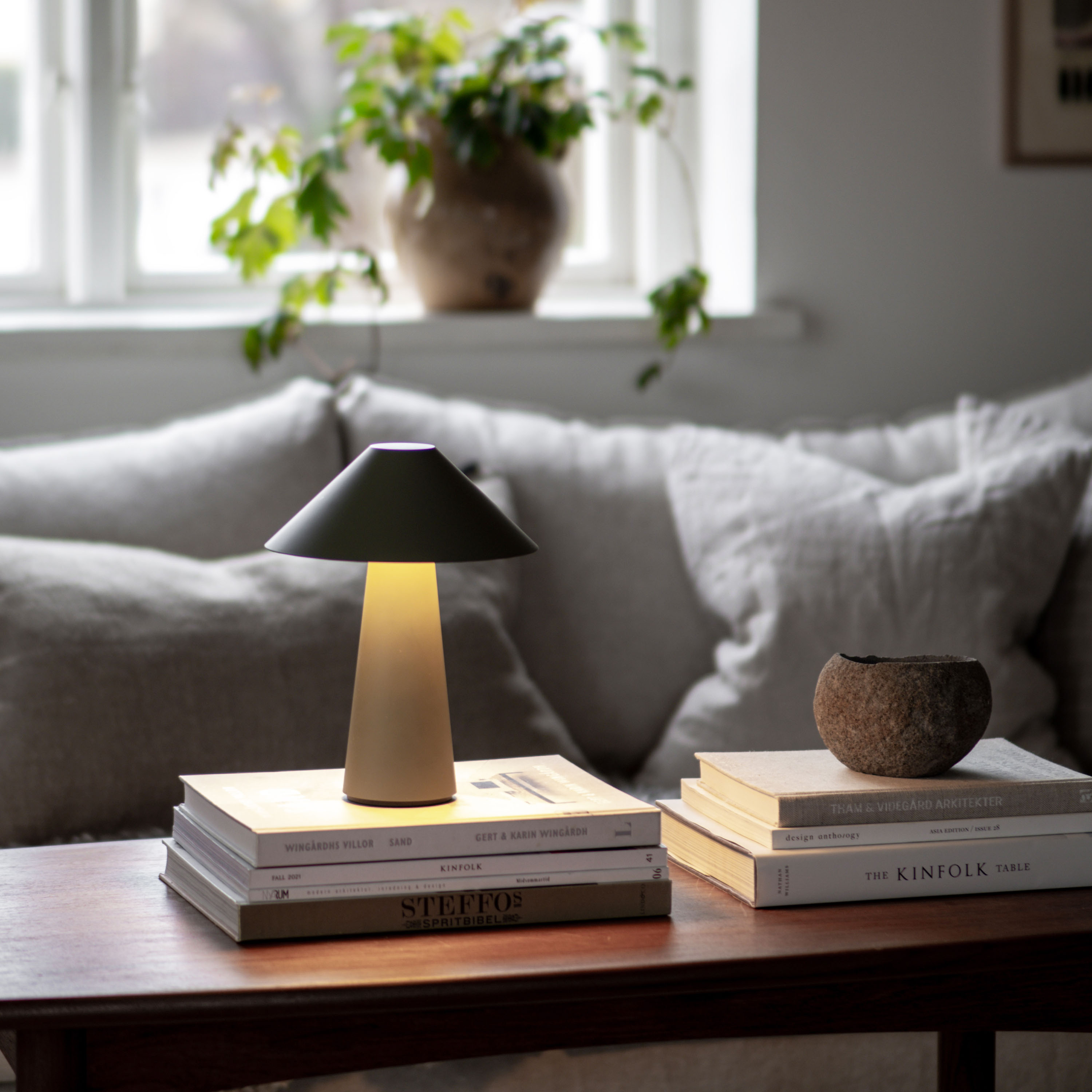 Globen Lighting Cannes Portabel Tischlampe Grün 26cm