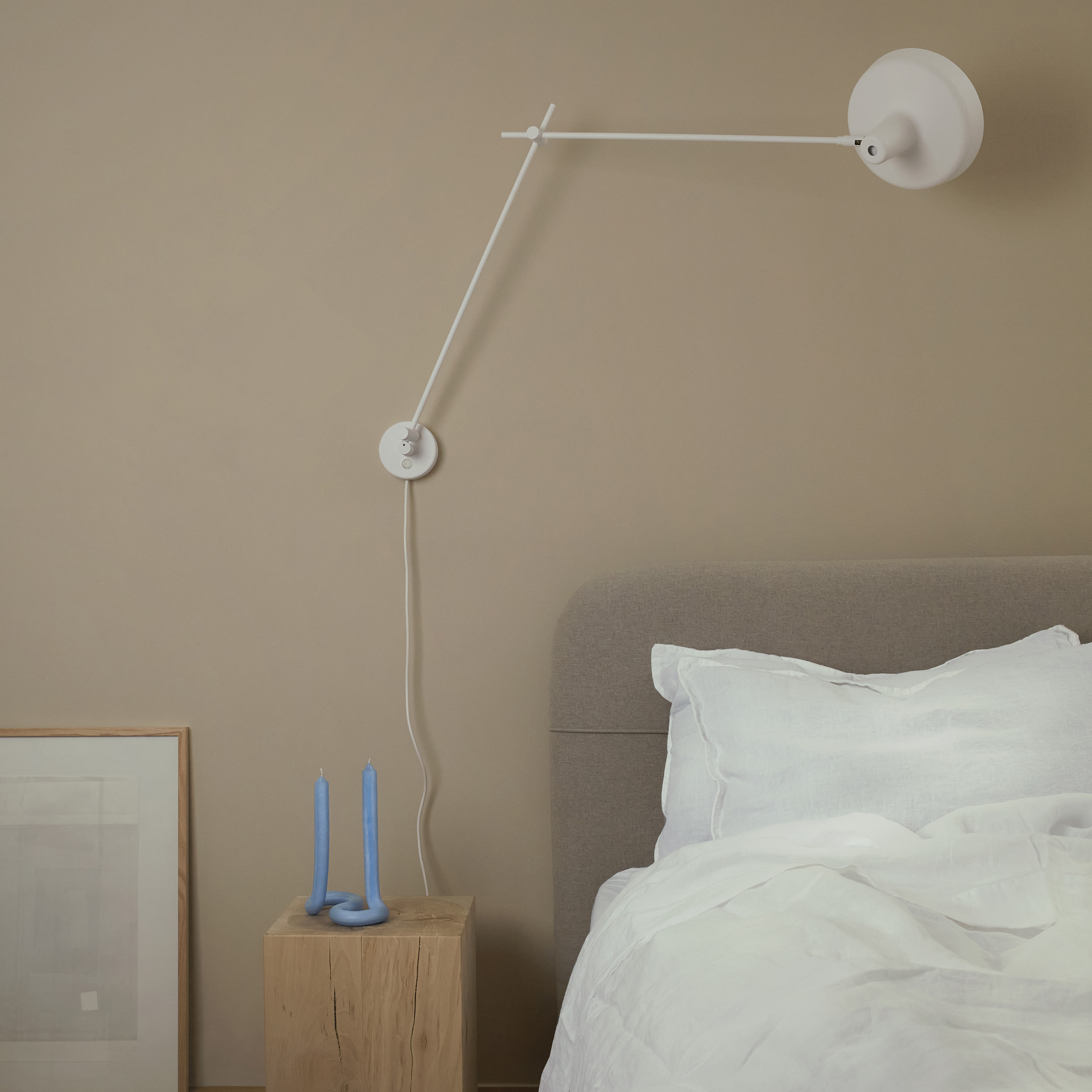 Grupa Arigato Seinävalaisin Long White