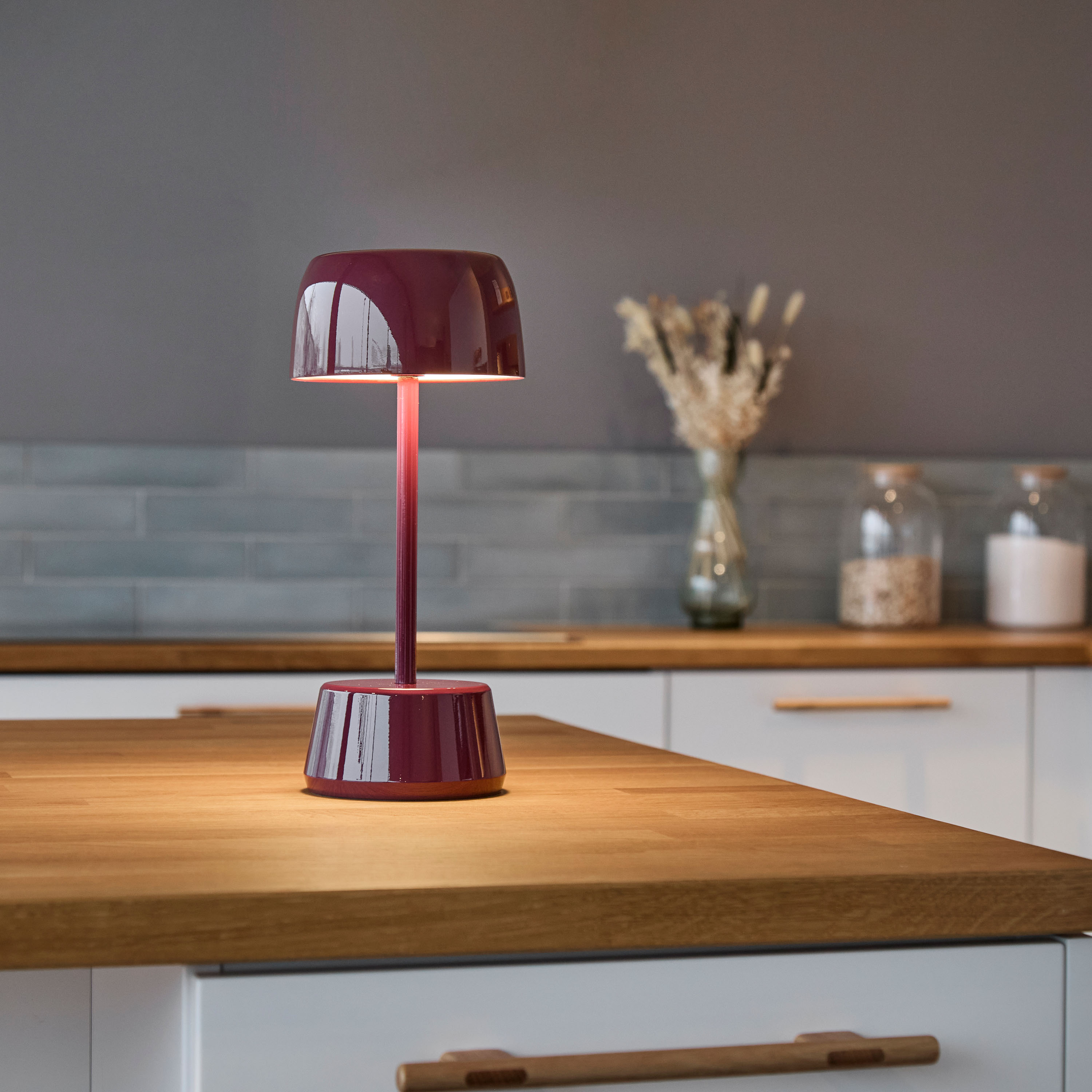 LOOM Design Dexter Portabel Bordslampa Dark Cherry 30cm