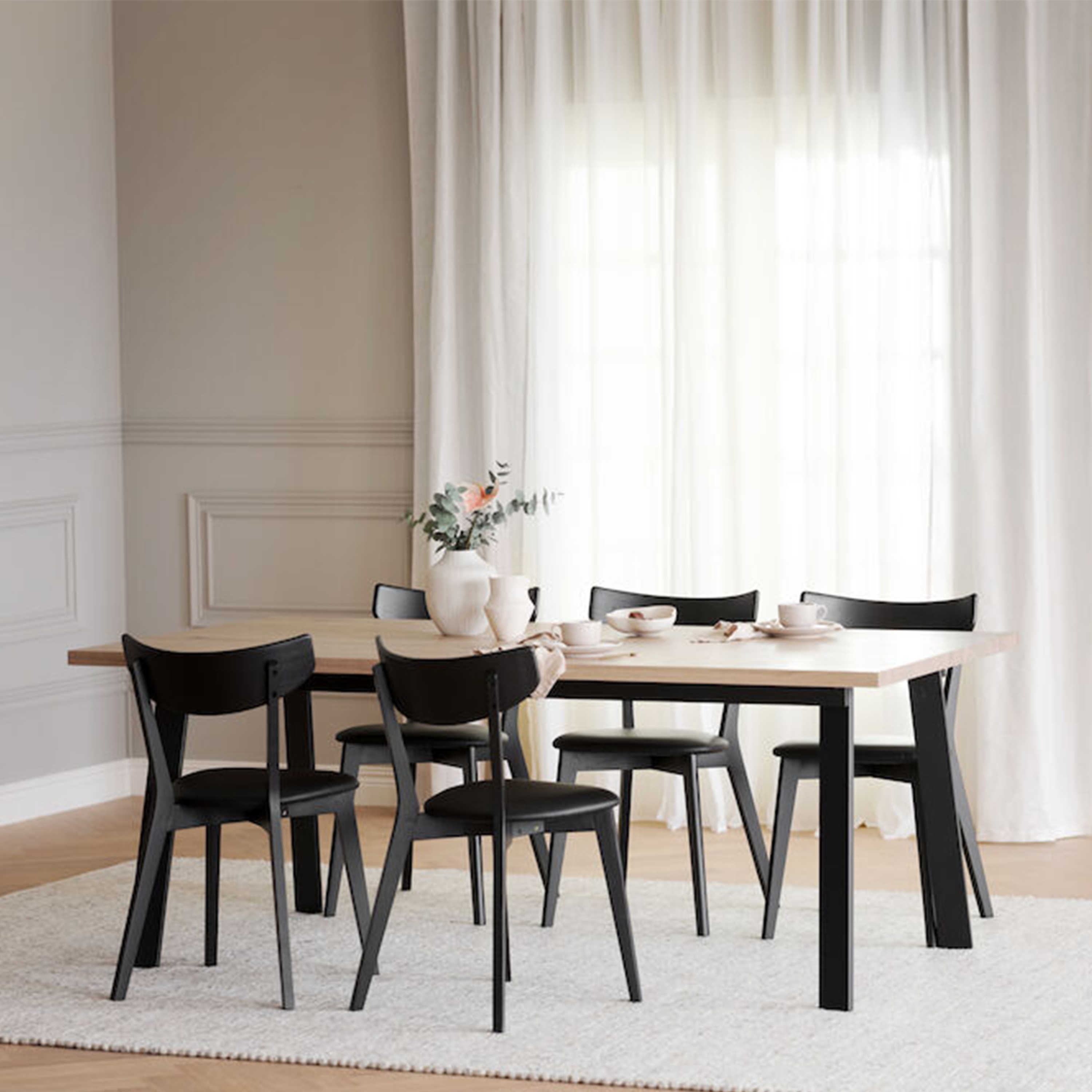 Rowico Home Winnipeg Matbord Vitpigmenterad Ek 200cm