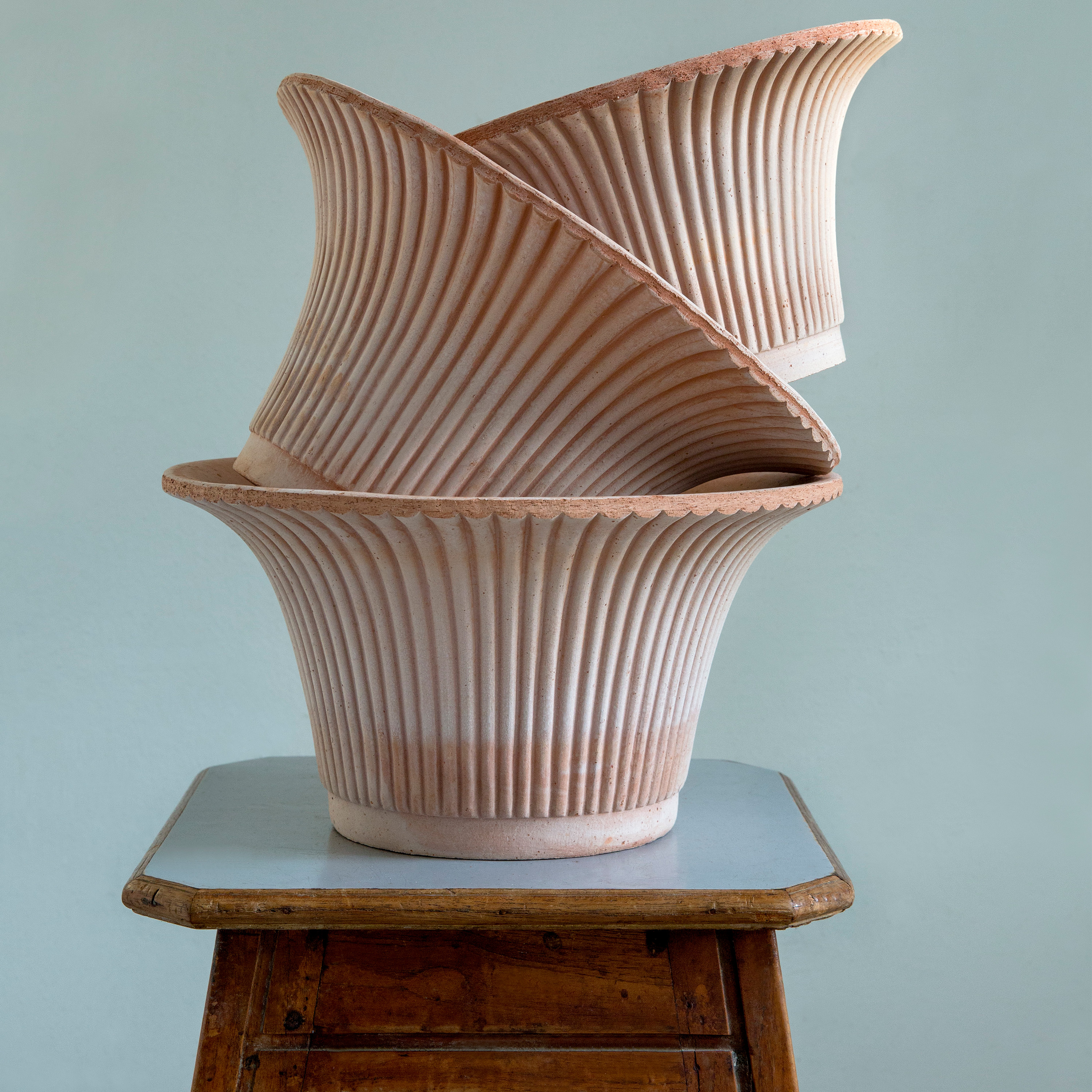 Bergs Potter Daisy Topf mit Untersetzer Raw Rosa Terrakotta Ø30