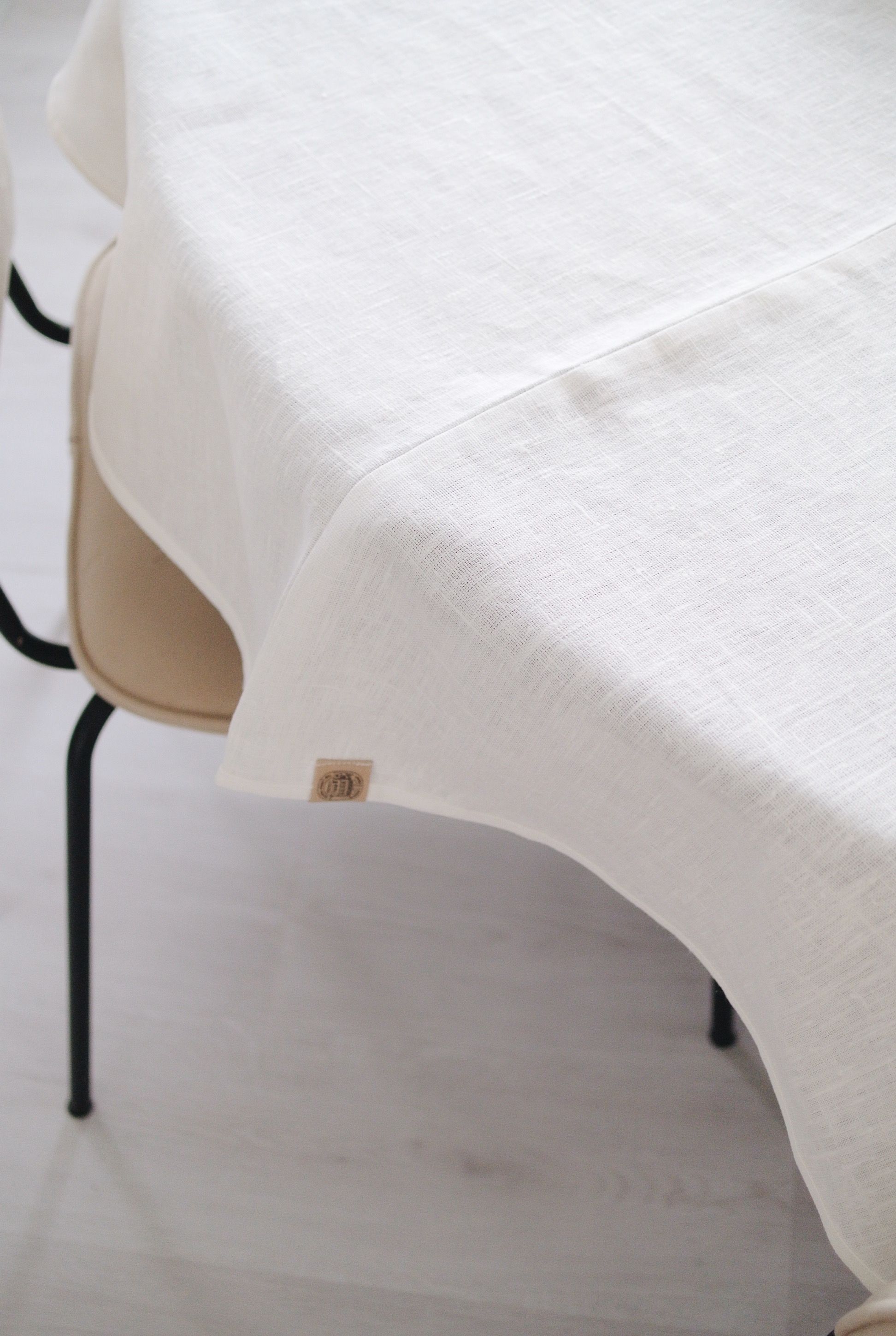 Lovely Linen Classic Linneduk Pigeon Blue Ø170