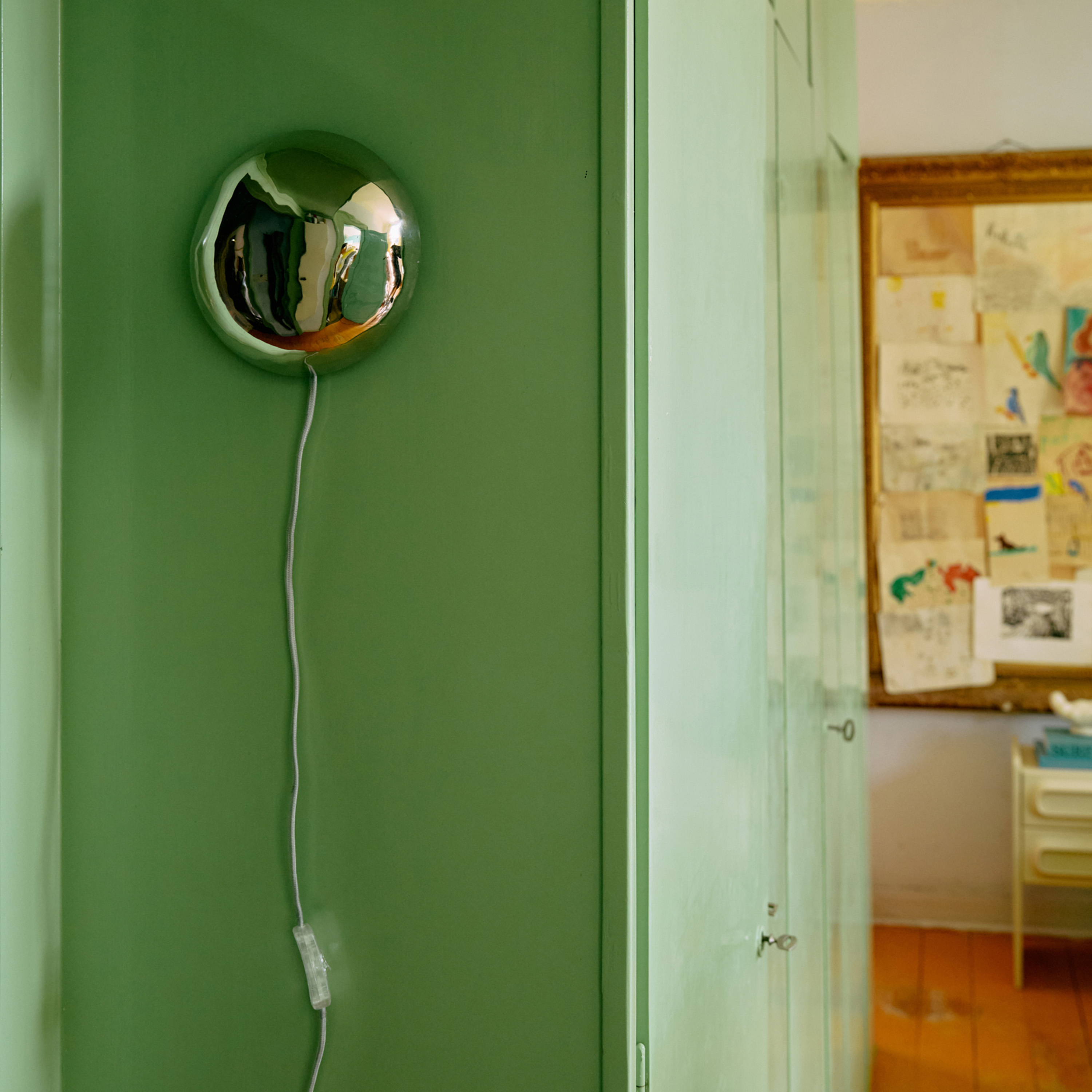 HKliving Orb Vegglampe Krom