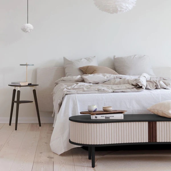 Umage Audacious TV-Benk Svart Eik/Hvit Sands