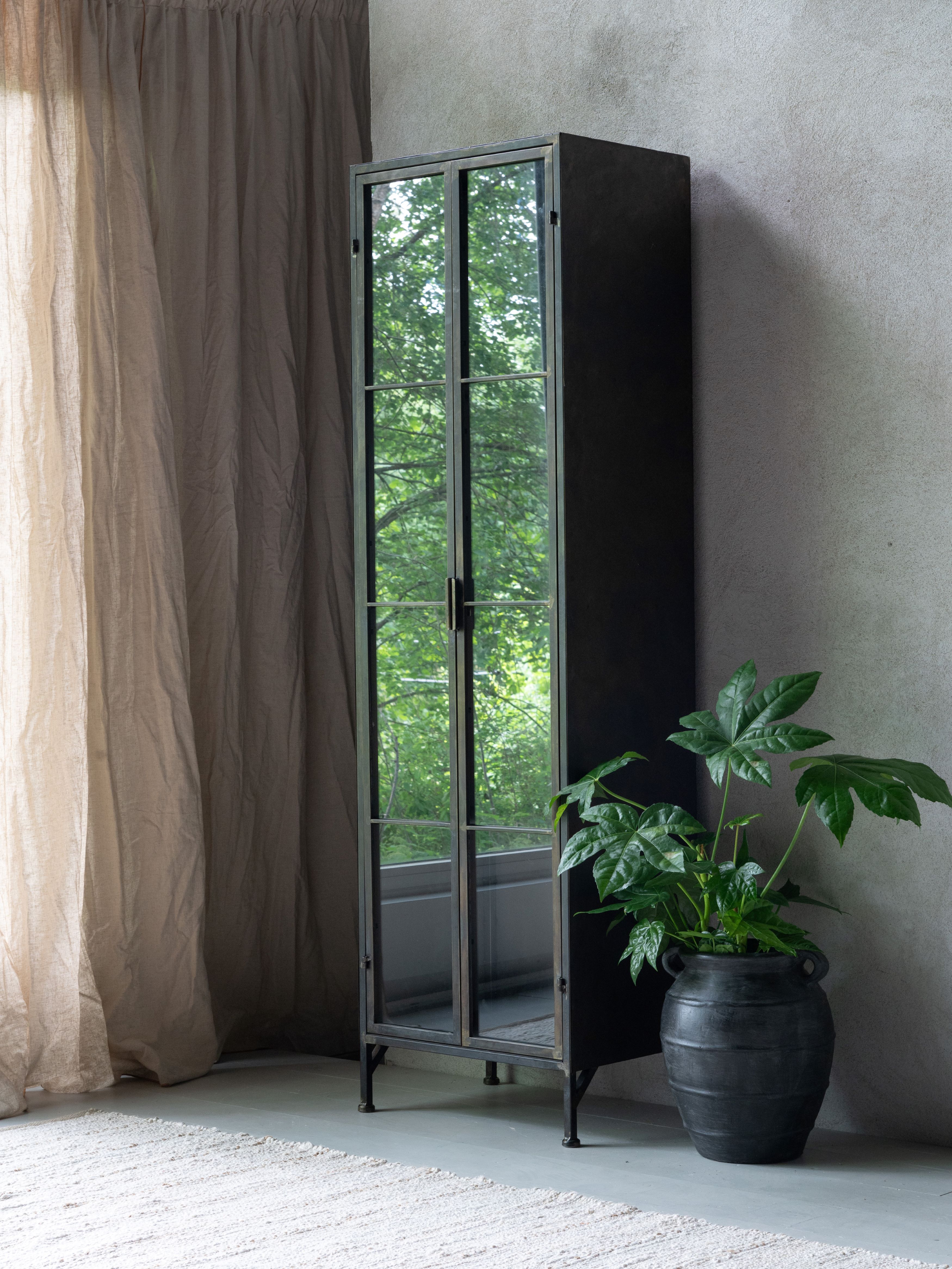 Wikholm Form Bremen Vitrine Antik 189cm