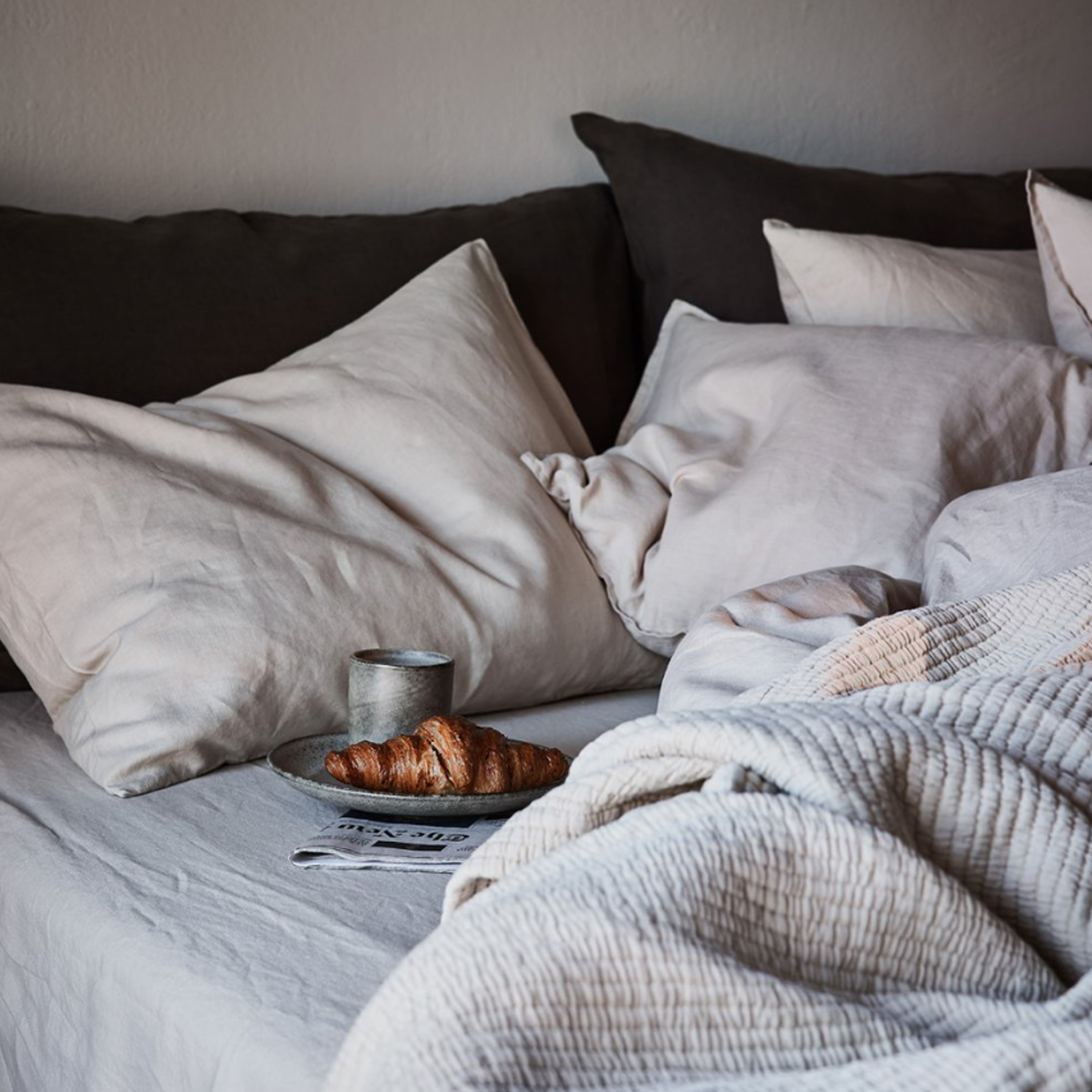 Tell me more Påslakan Linne Warm Grey Dubbel