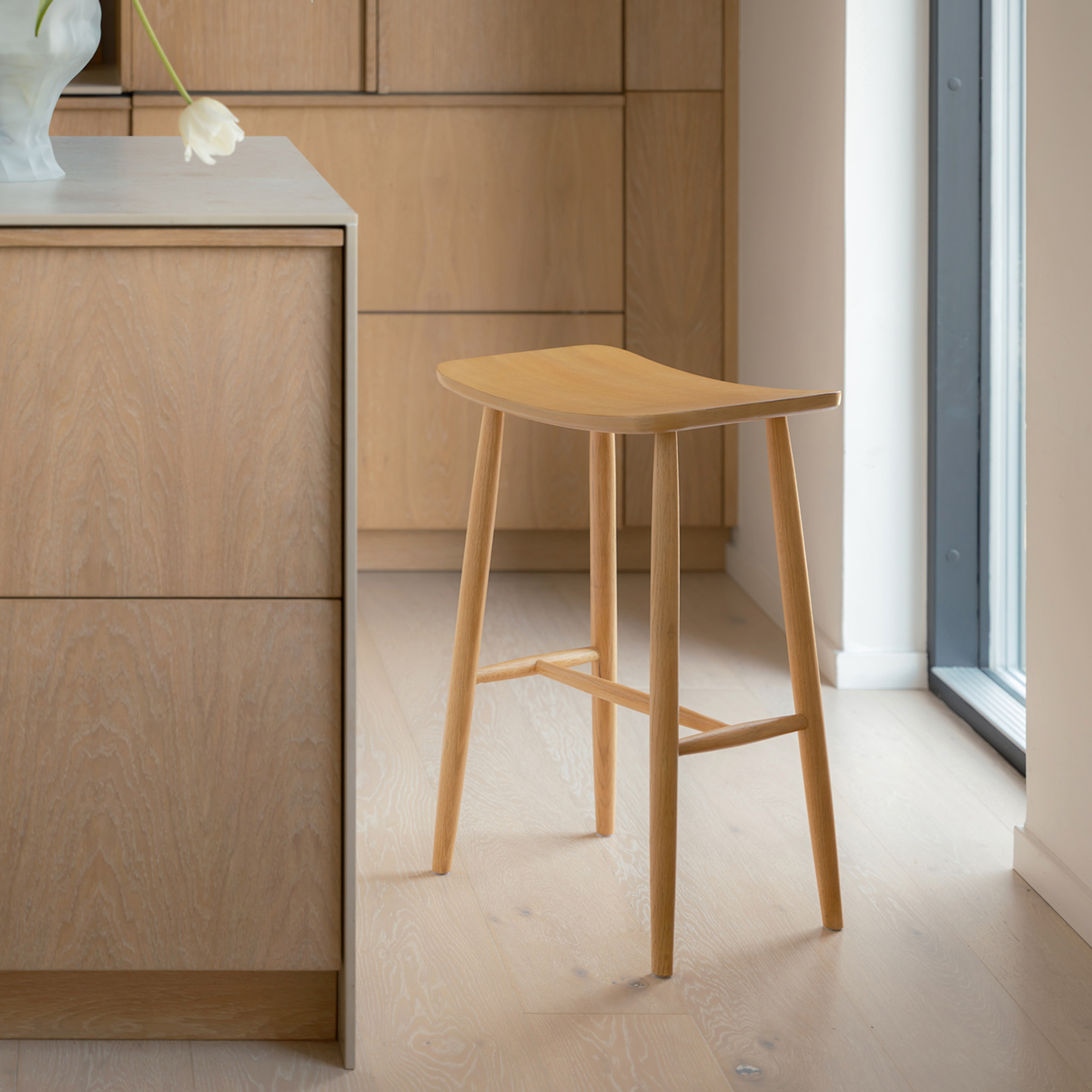 Sleepo Collection Charlie Barhocker Eiche