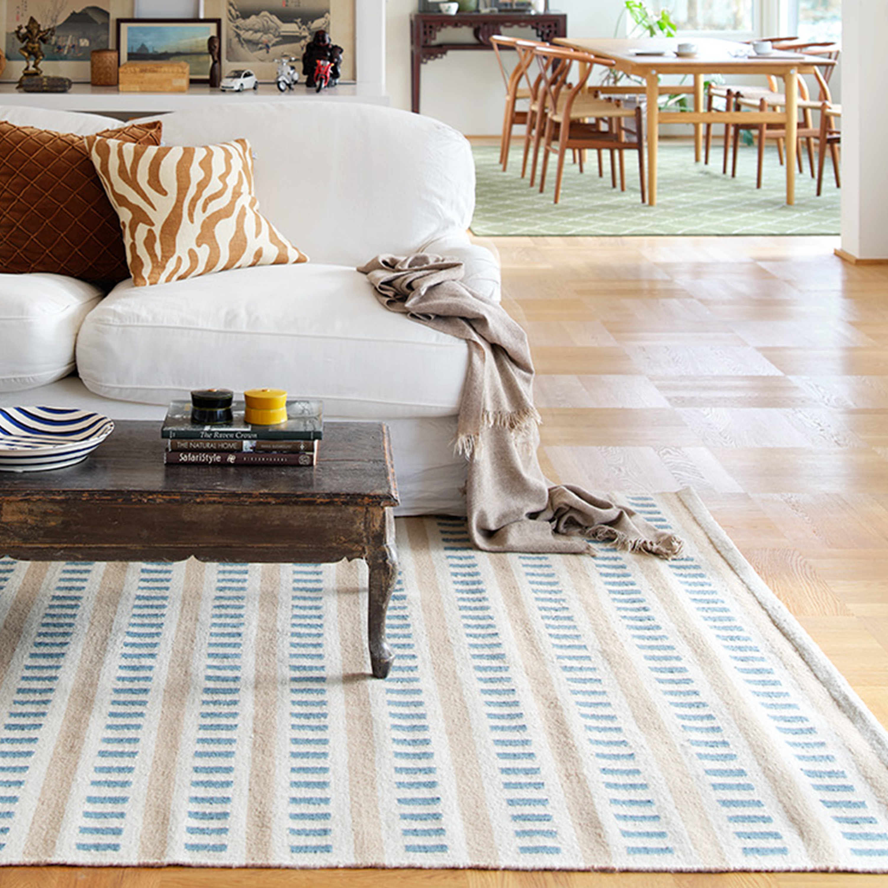 Chhatwal &amp; Jonsson Ladakh Ullmatta Off White/Light Beige/Heaven Blue 230x320