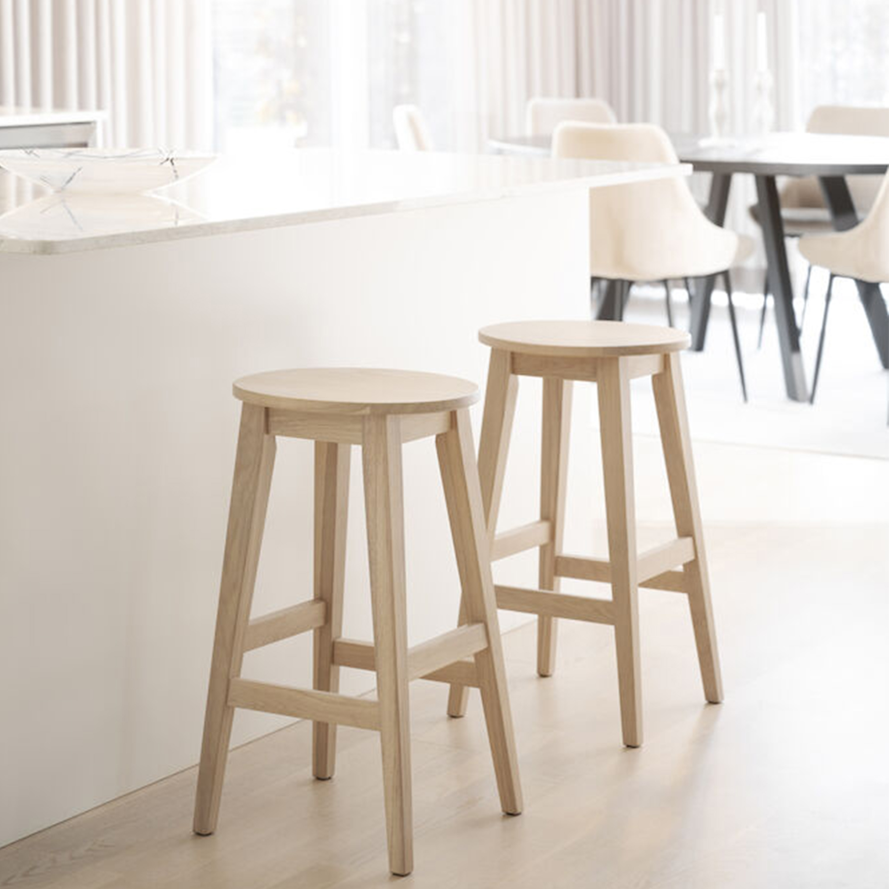 Rowico Home Austin Barstol Vitpigmenterad Ek