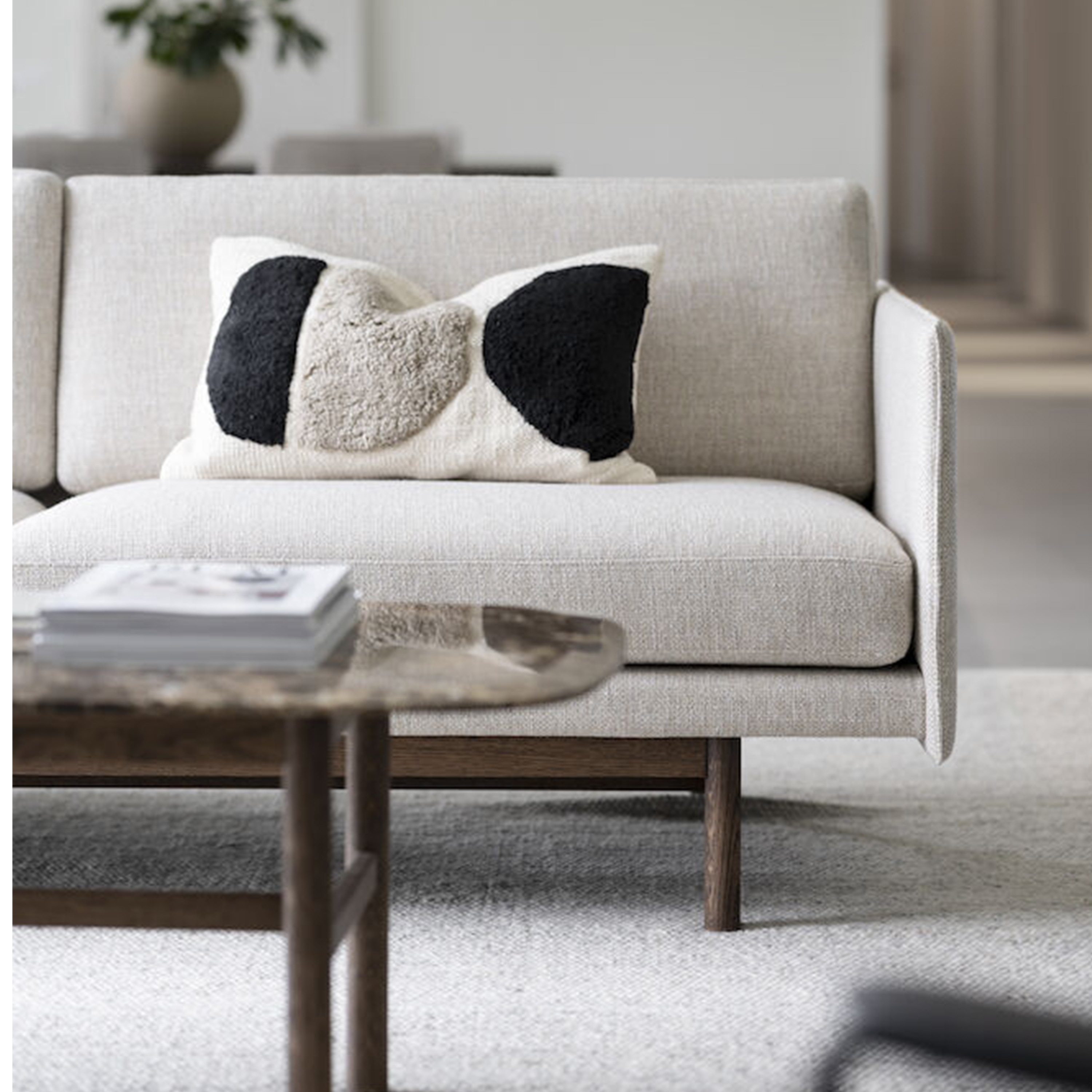 Rowico Home Hammond Soffbord Brun Ek/Brun Marmor 135x62