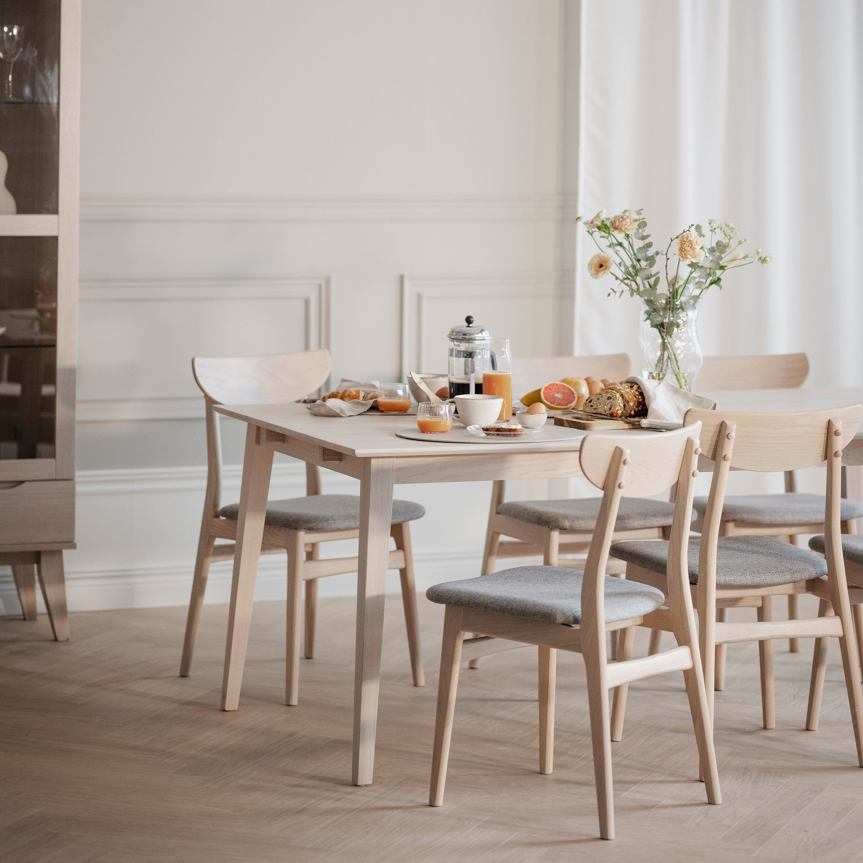 Rowico Home Filippa Matbord Vitpigmenterad 180cm