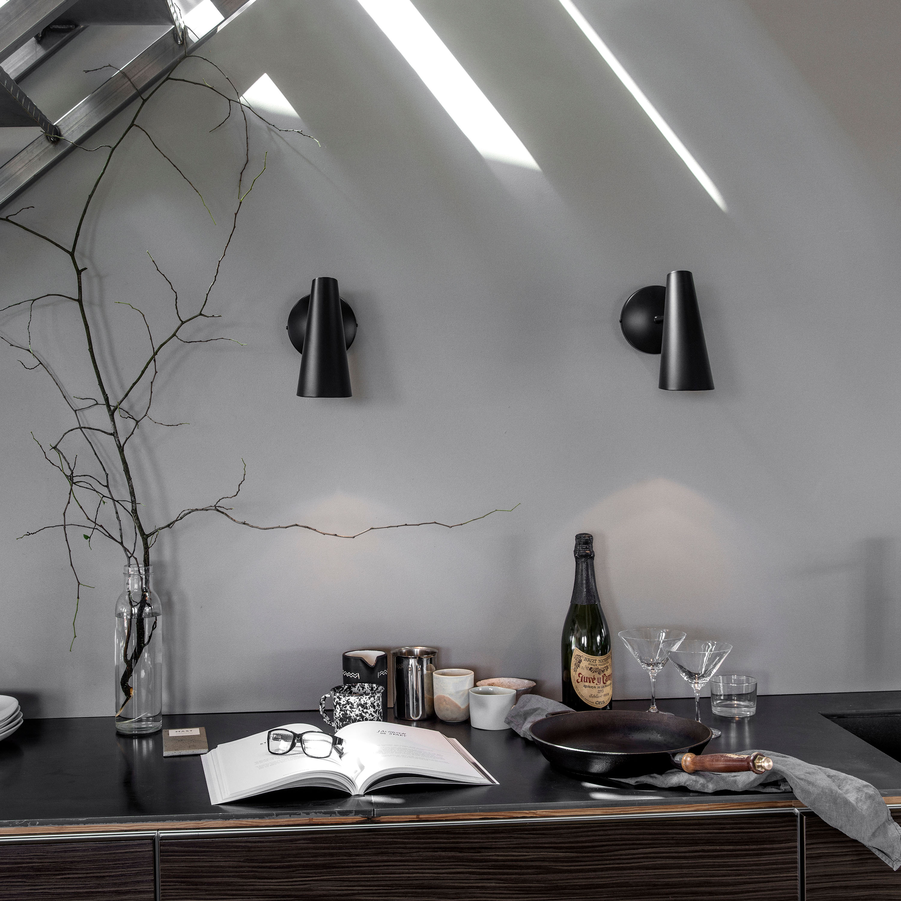 Northern Birdy Short Wandleuchte Black/Black