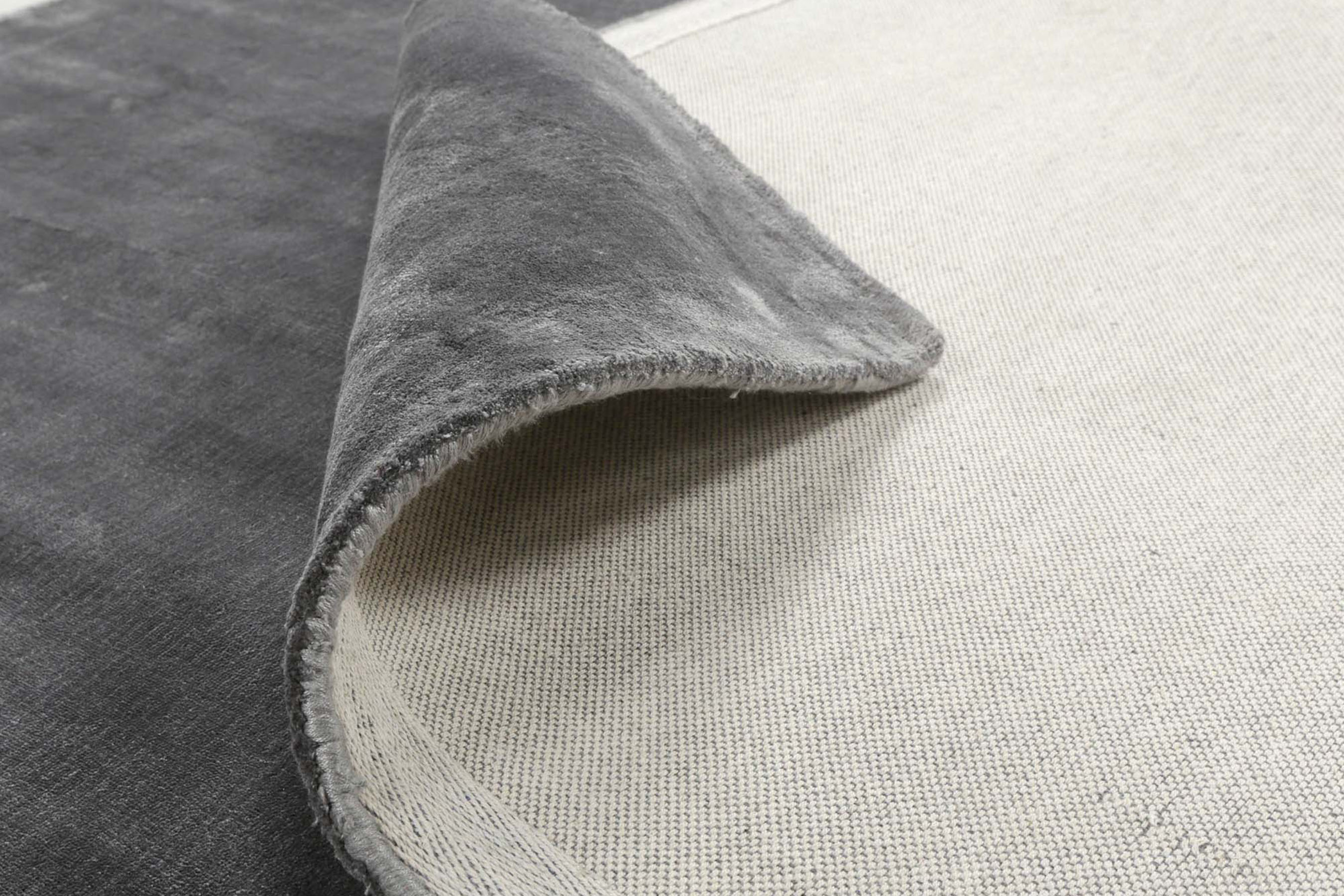 Bargi Sky Viskosmatta Light Grey 200x300