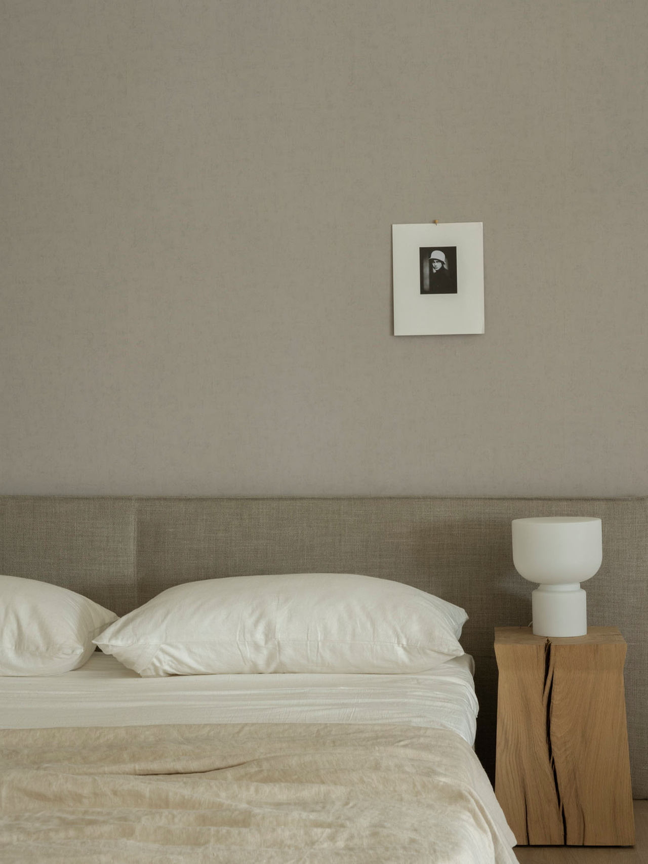 Watt &amp; Veke Grace Bordslampa White