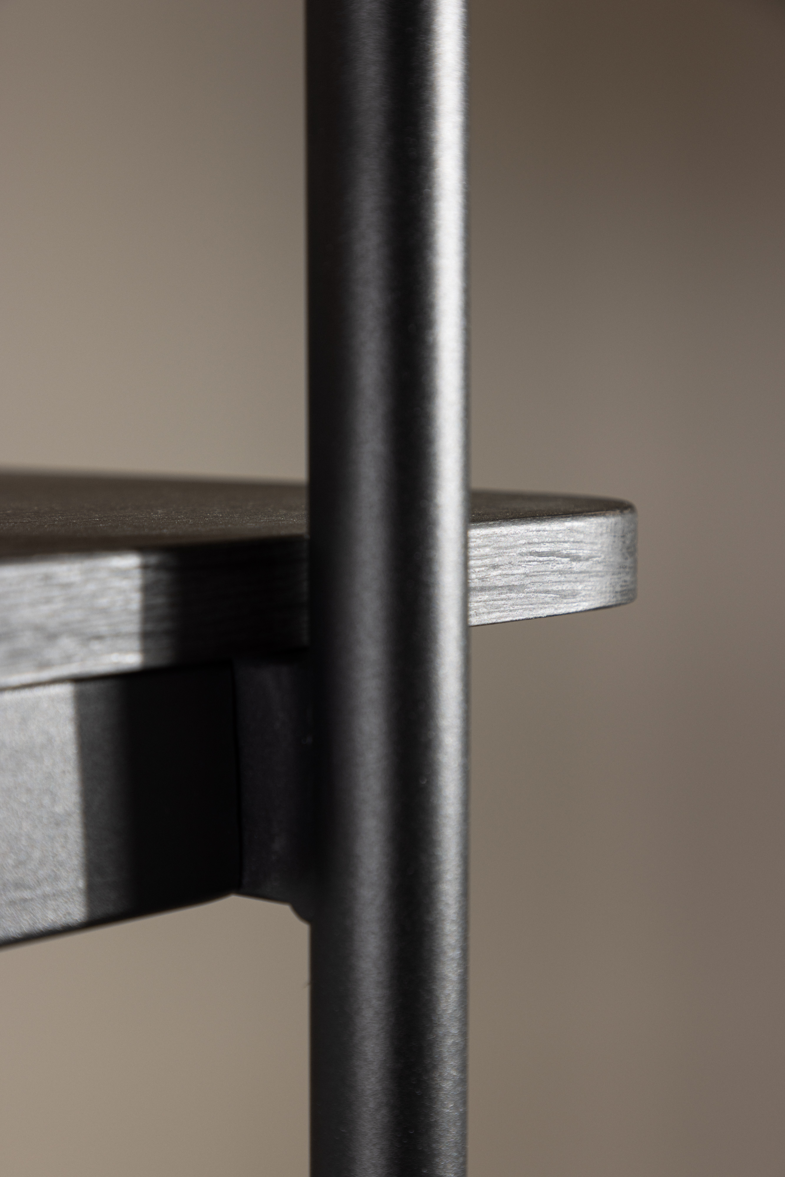 Vind Margaret Hylla Black 190x120