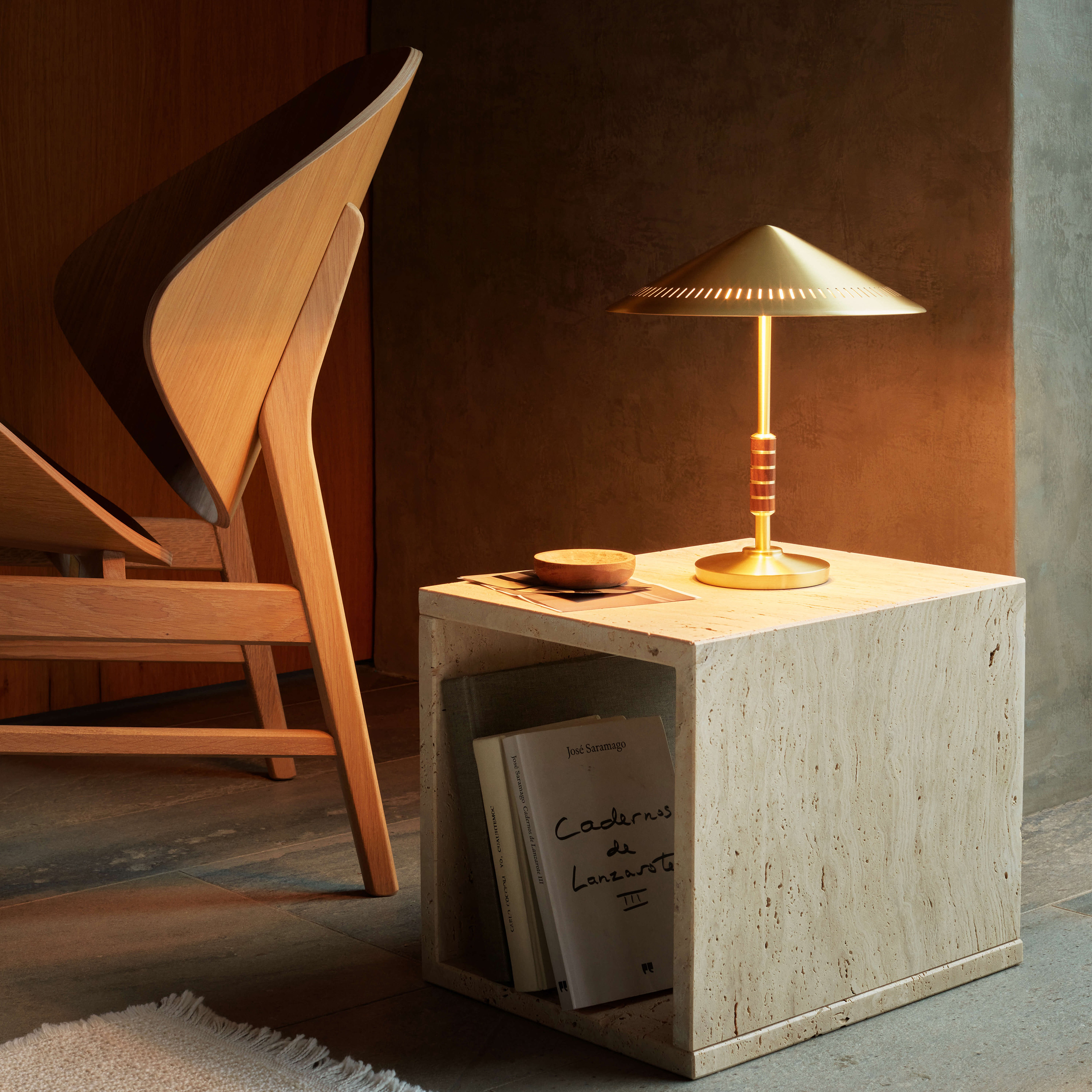 LYFA Governor Pöytävalaisin 35cm