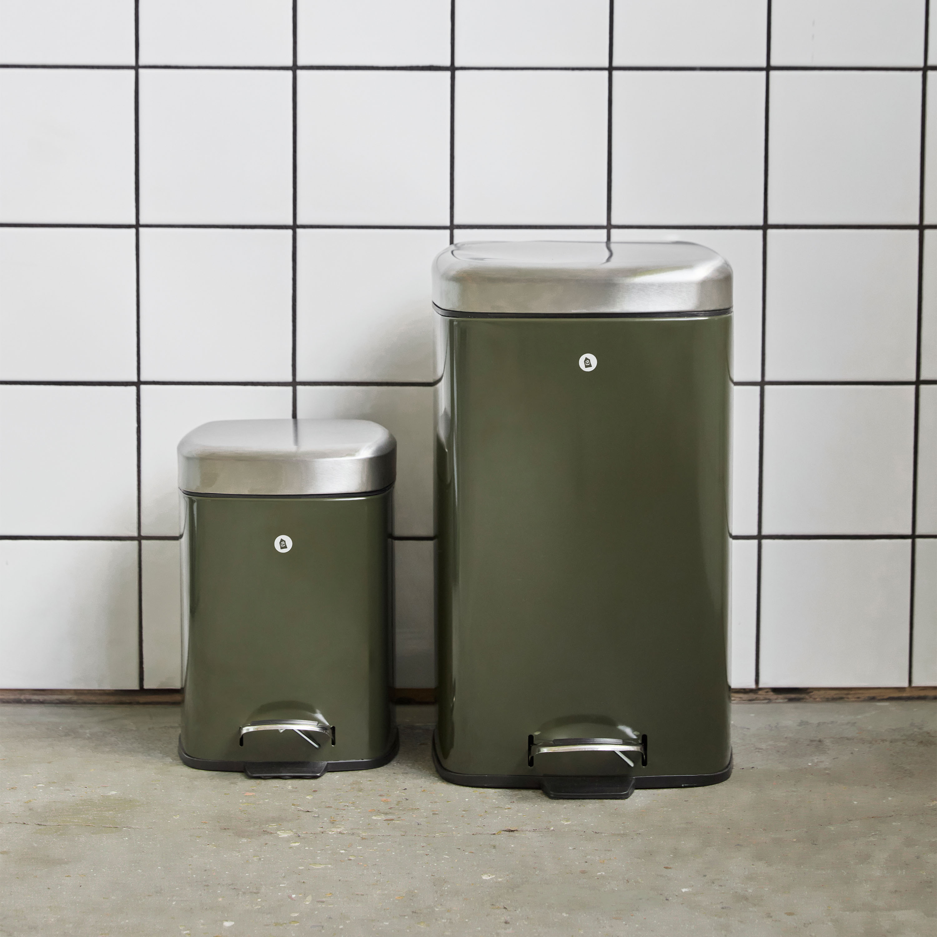 House Doctor Sort Papierkorb Grün 20x29