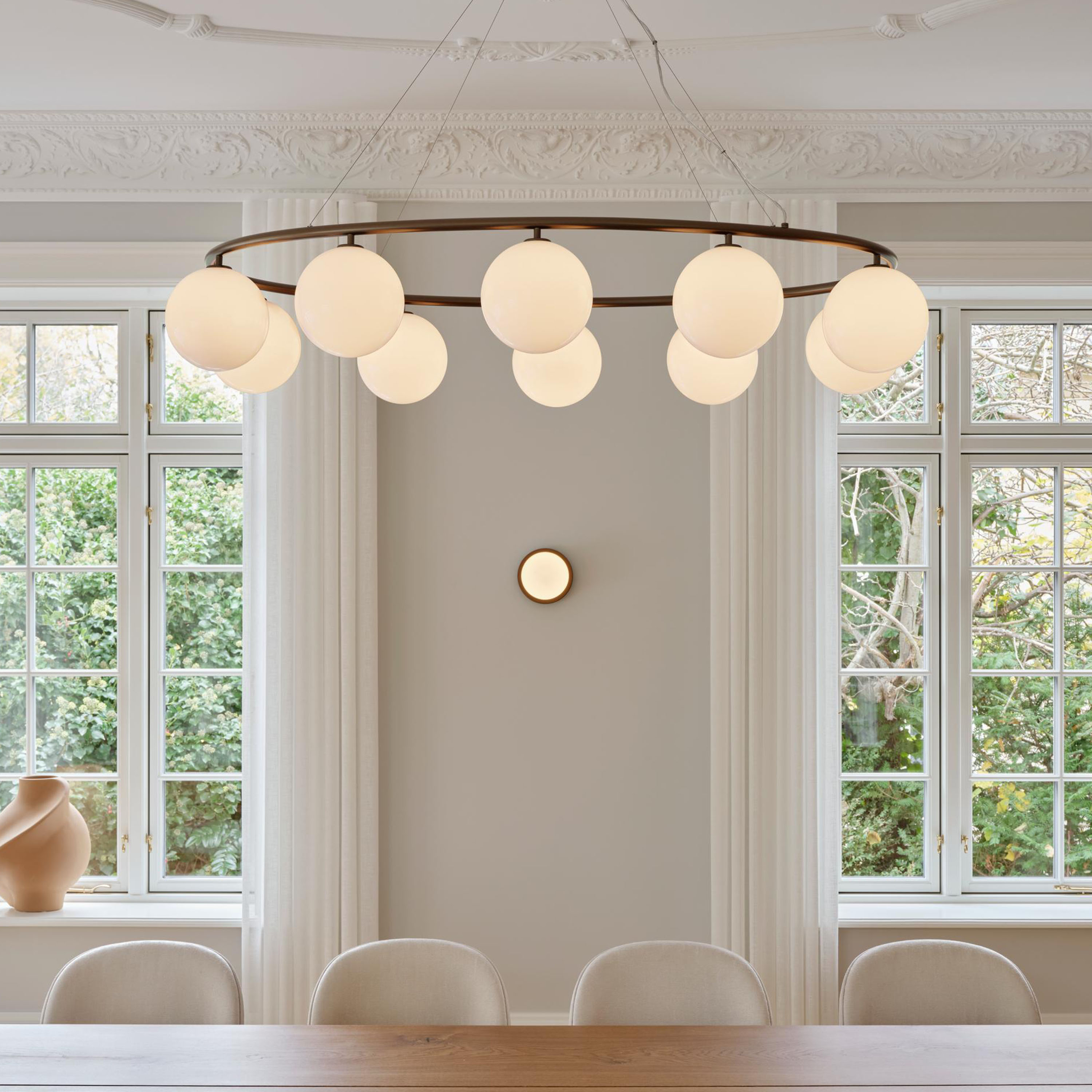 Nuura Liila 1 Vägg-/taklampa Dark Bronze/Opal Medium