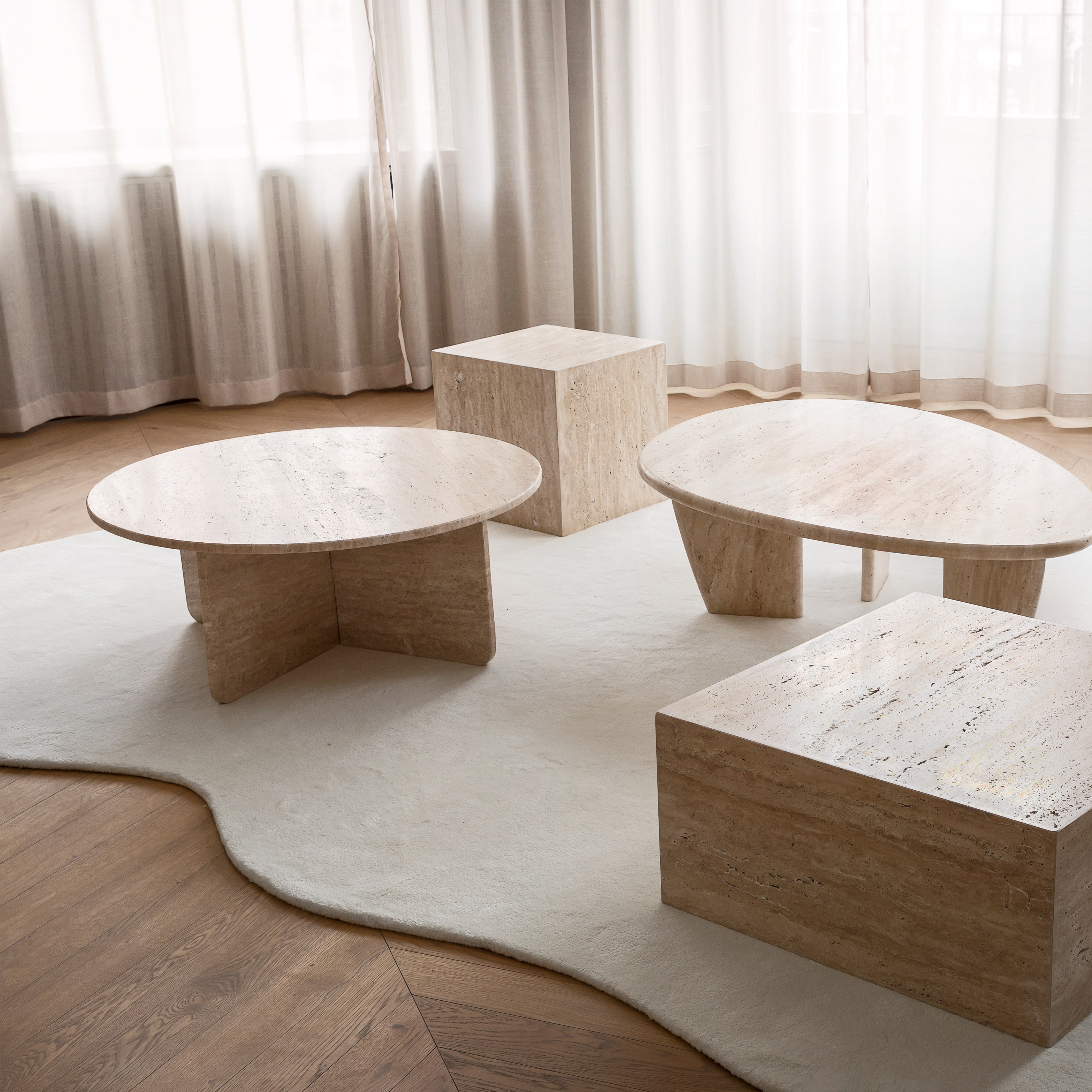 Sleepo Collection Travis Soffbord Travertin Ø85