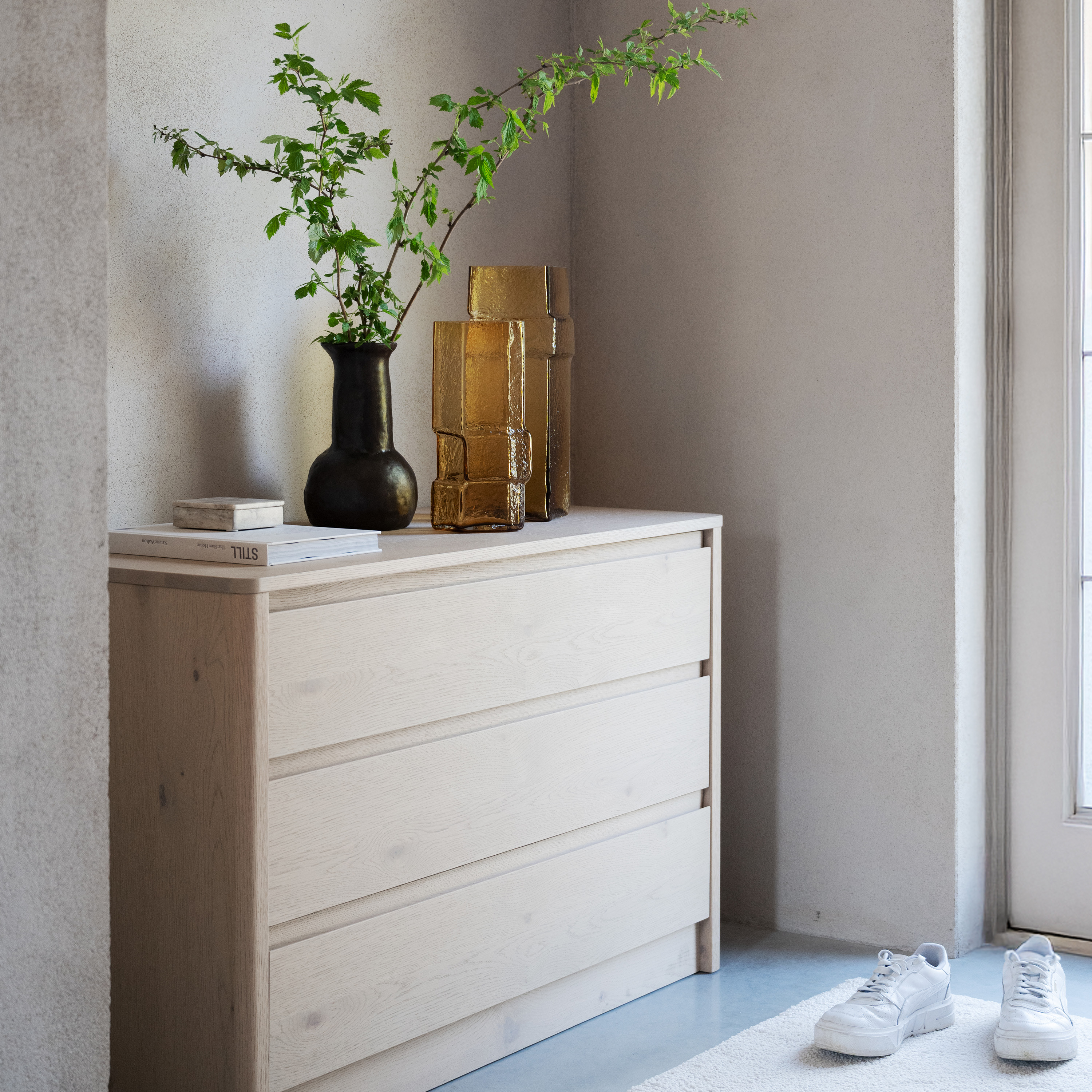 Rowico Home Melstone Byrå Vitpigmenterad Ek 110x70