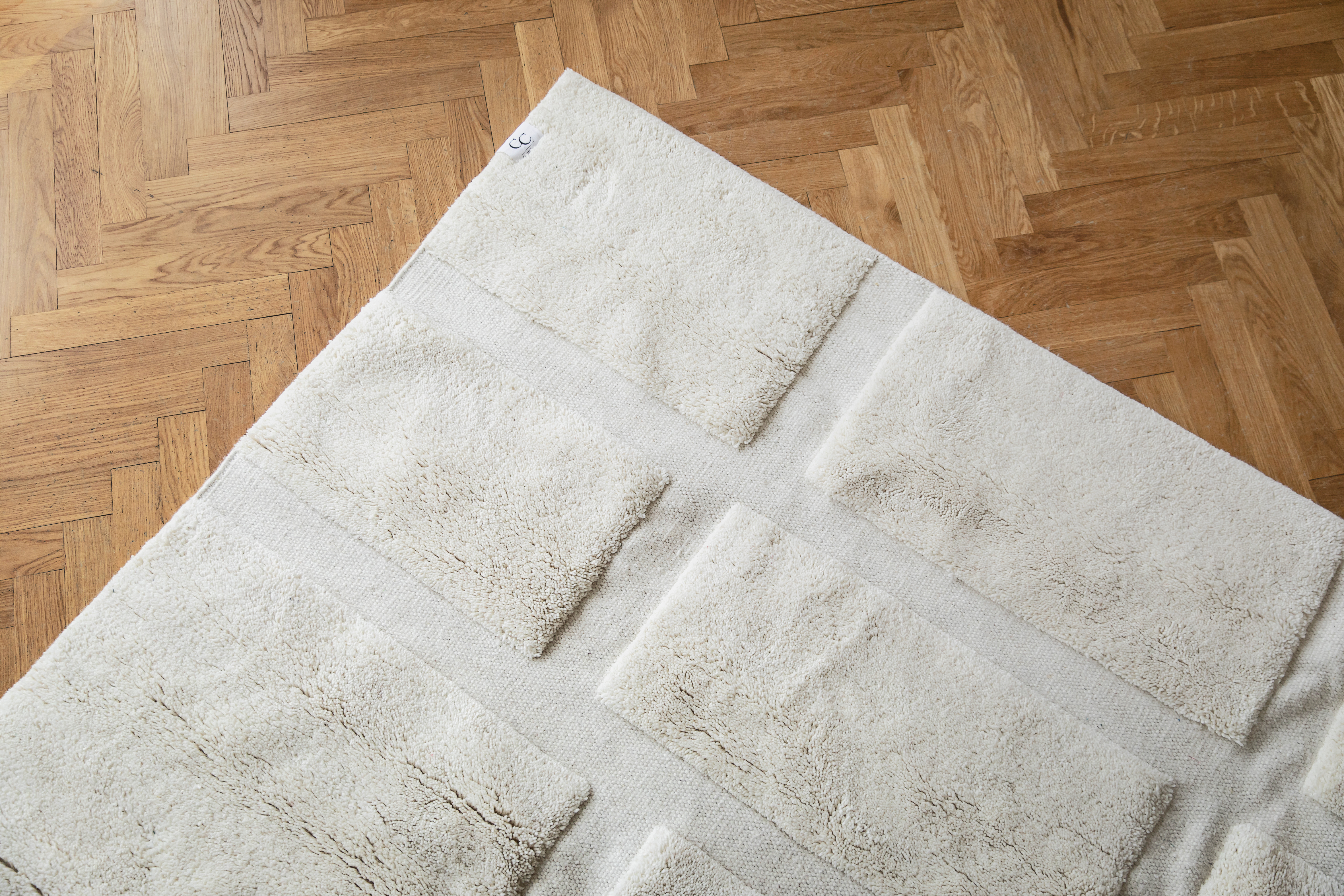 Classic Collection Bricks Ullmatta Ivory 250x350