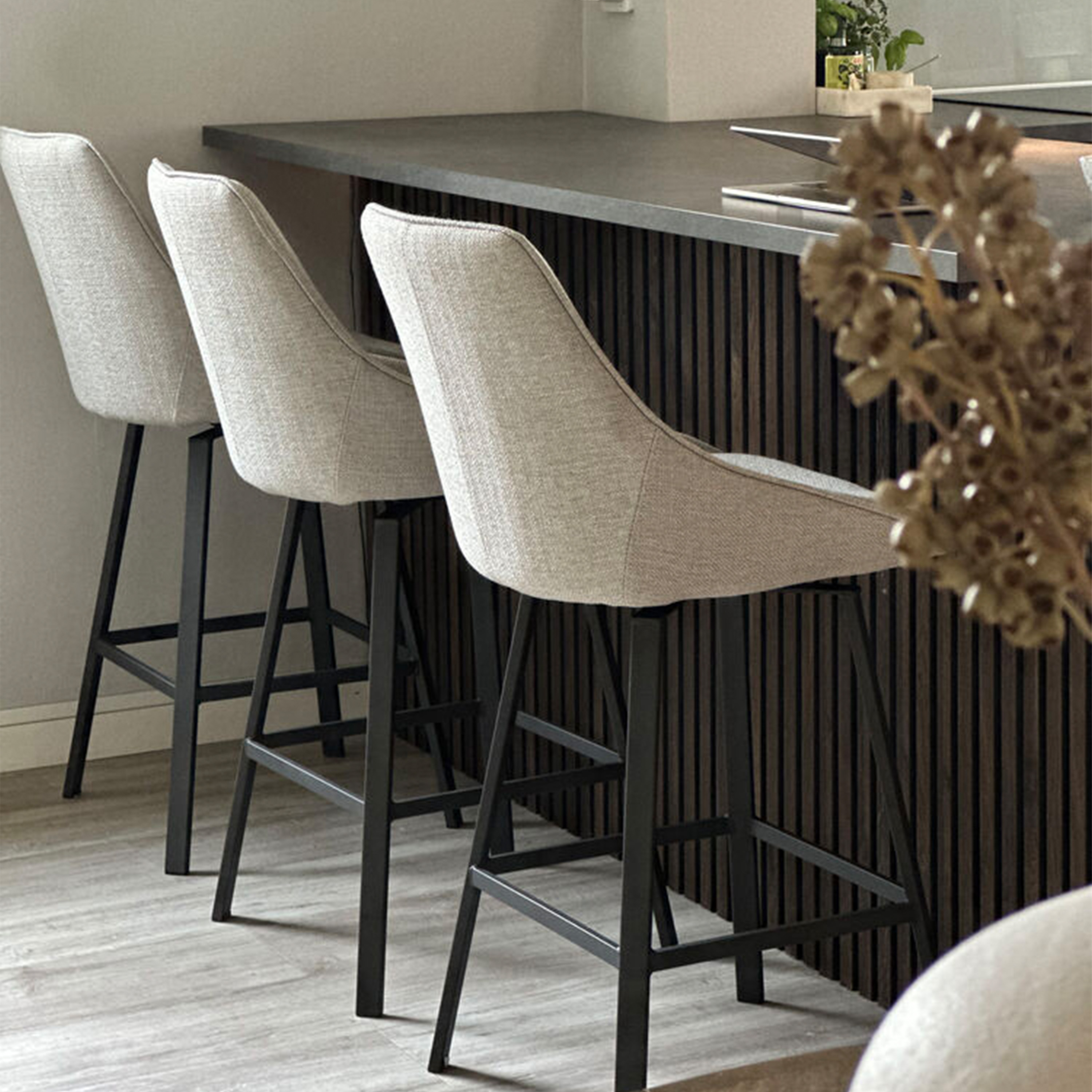 Rowico Home Alison Barstol Beige/Svart