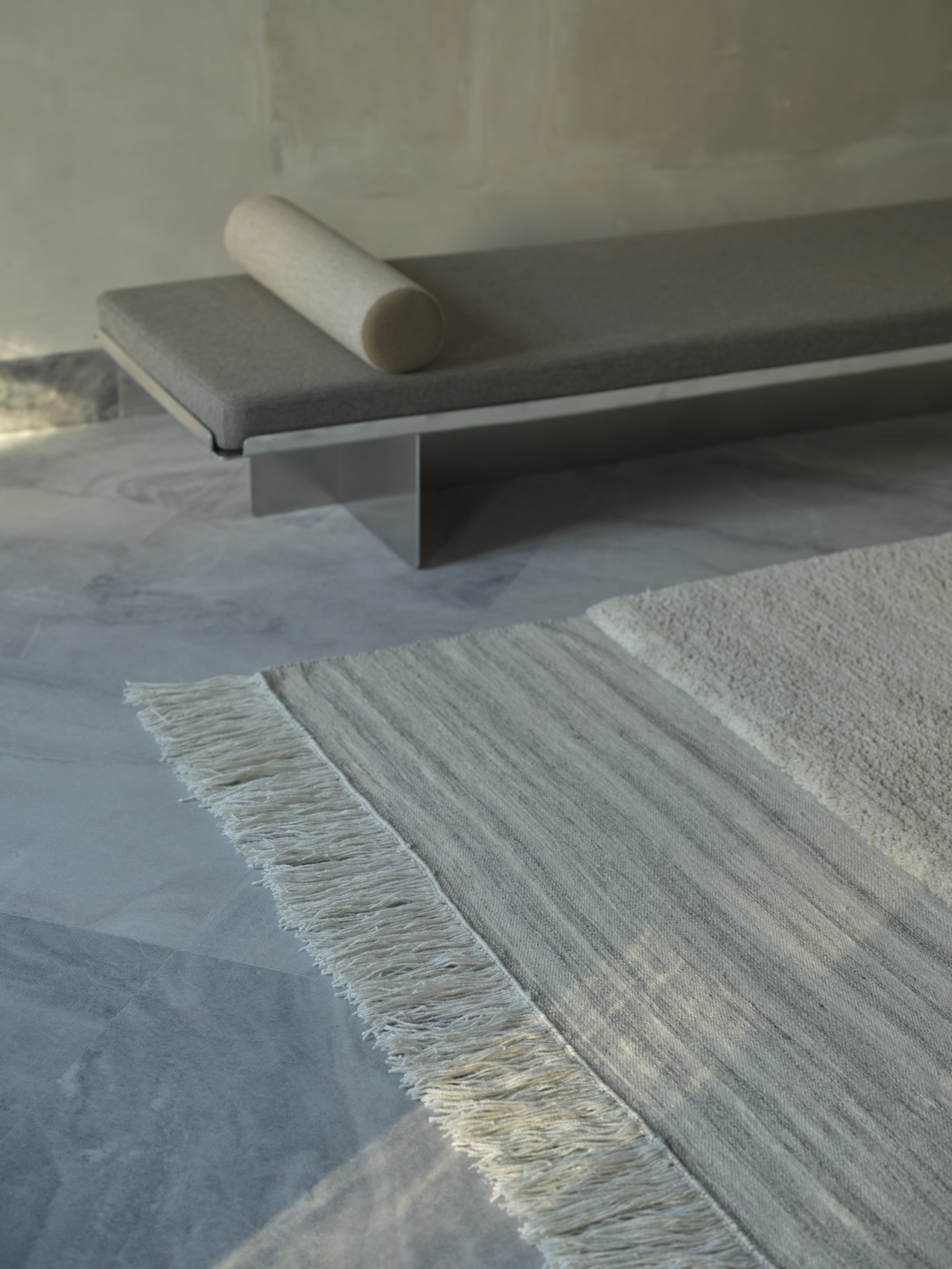 Linie Design Eternal Eye Ullmatta Natural 200x300