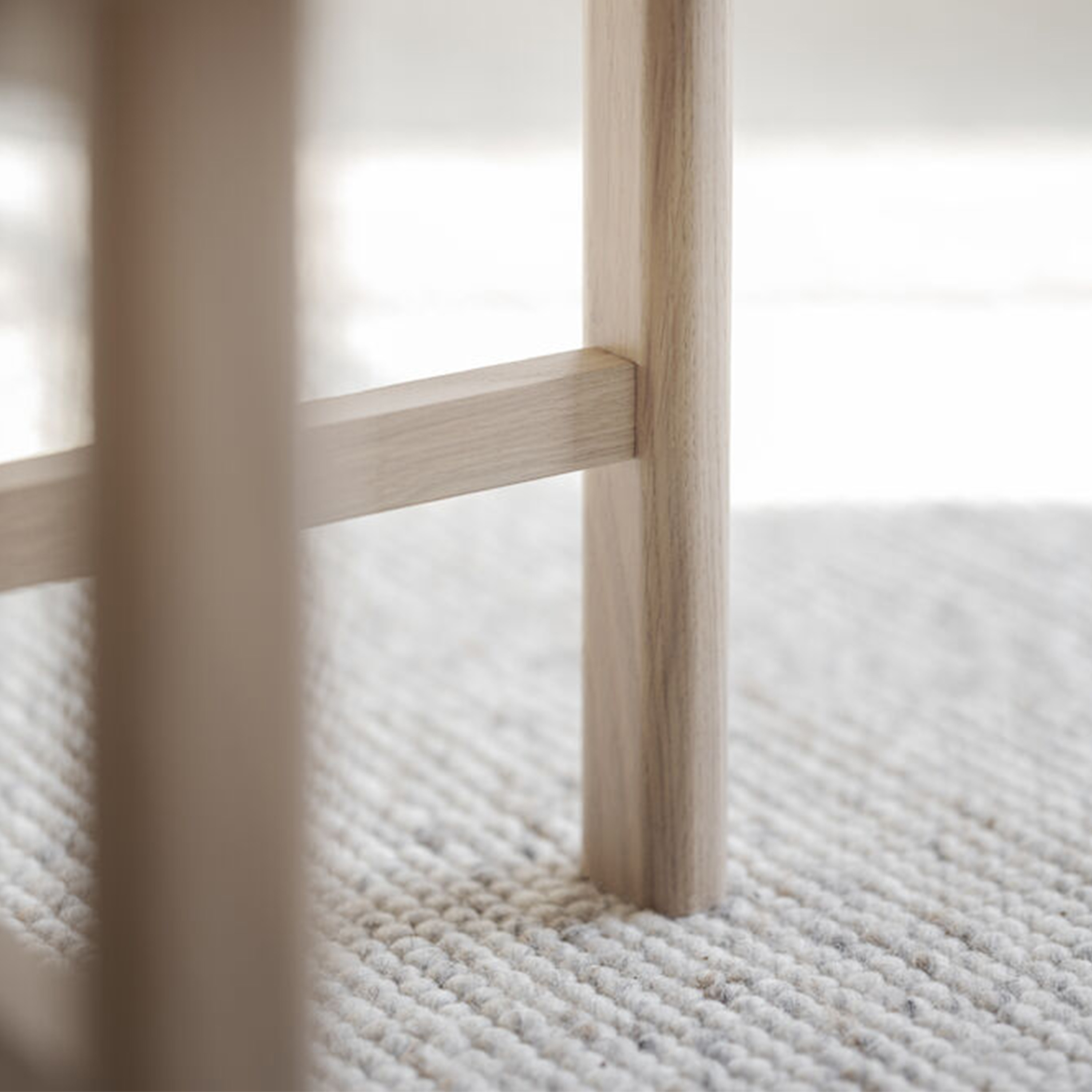 Rowico Home Marsden Soffbord Beige/Vitpigmenterad Ø90