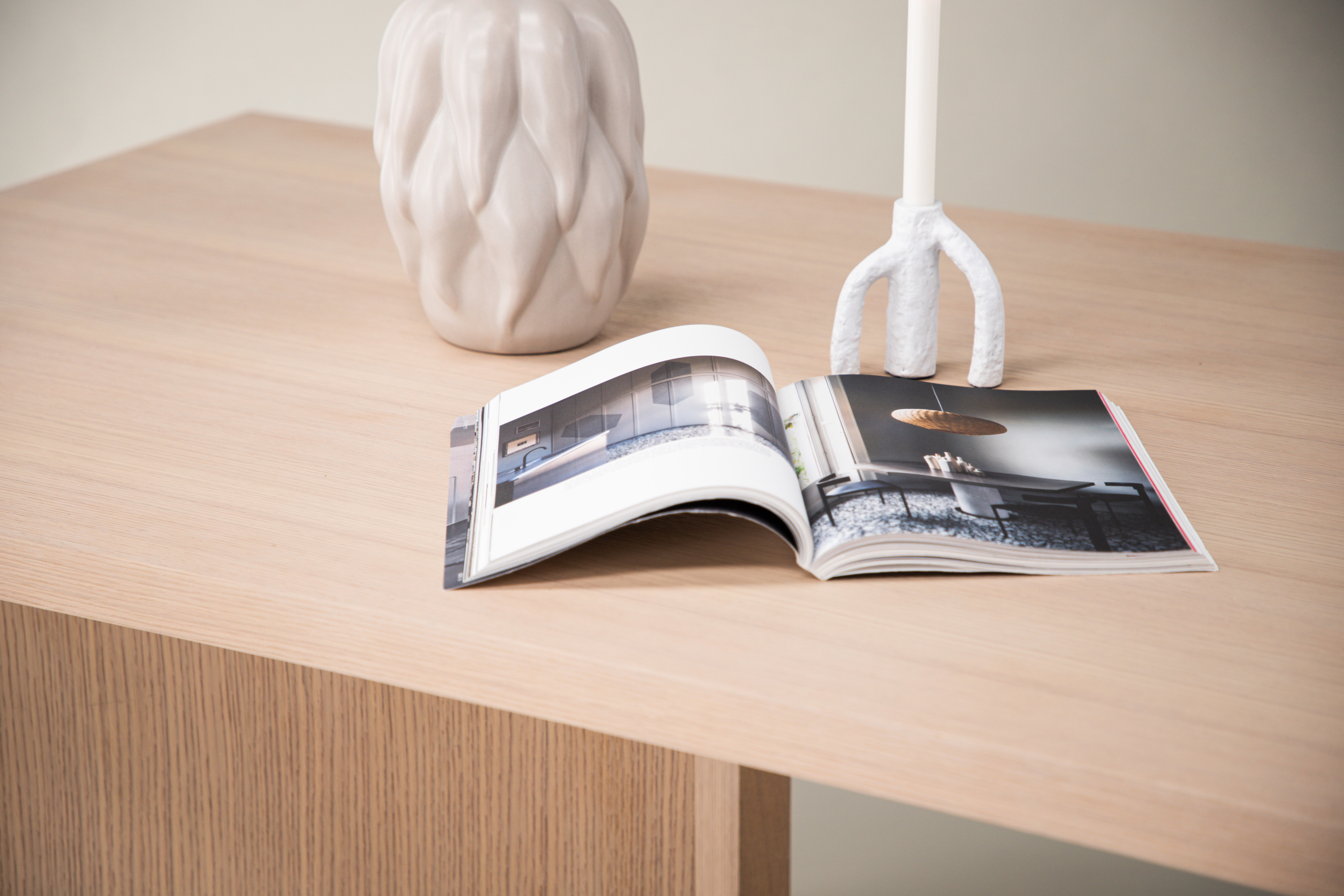 Vind Bassholmen Matbord Whitewash 240cm