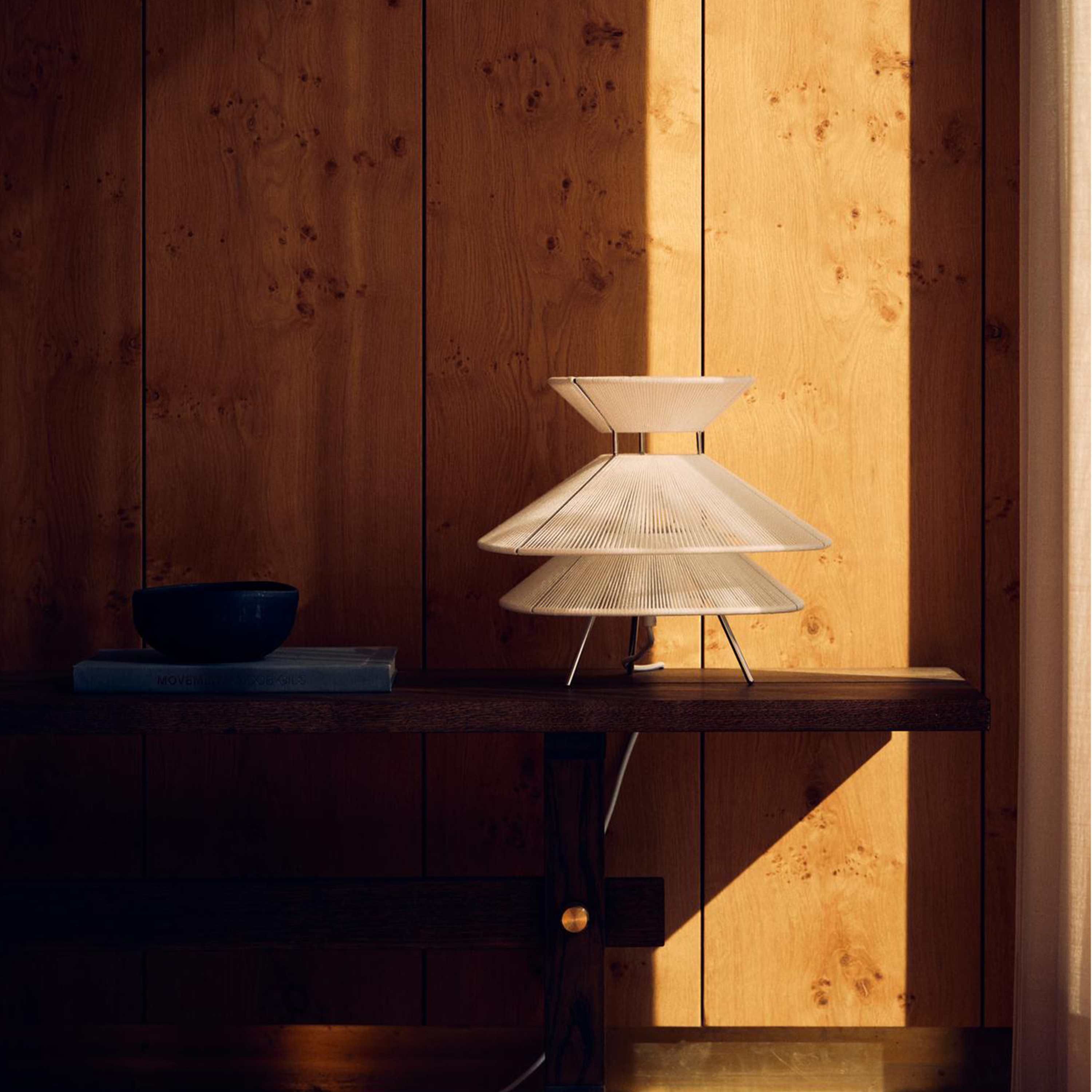 Frandsen Kiku Pöytävalaisin White Ø35