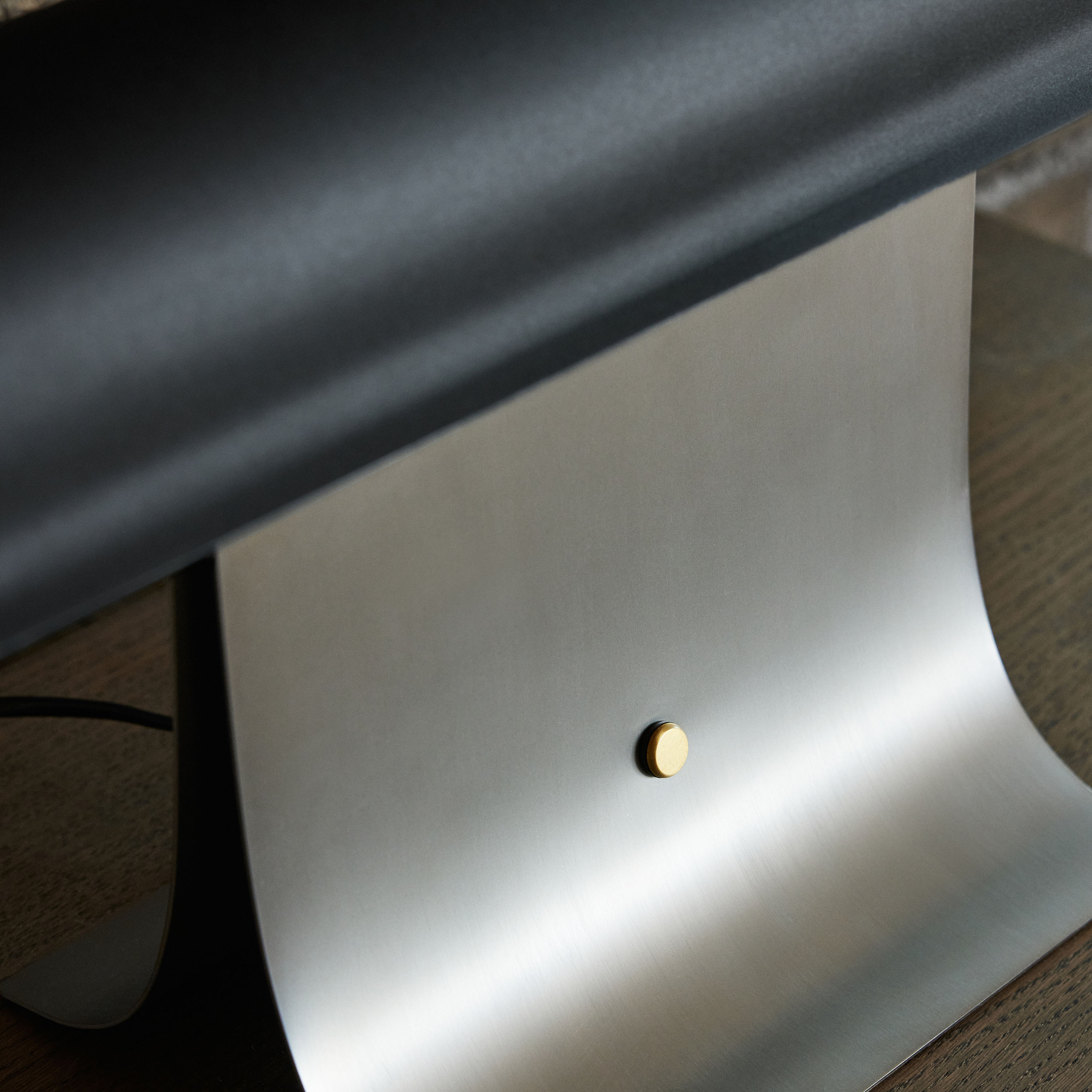 Northern Archive Pöytälamppu Black Steel 50cm