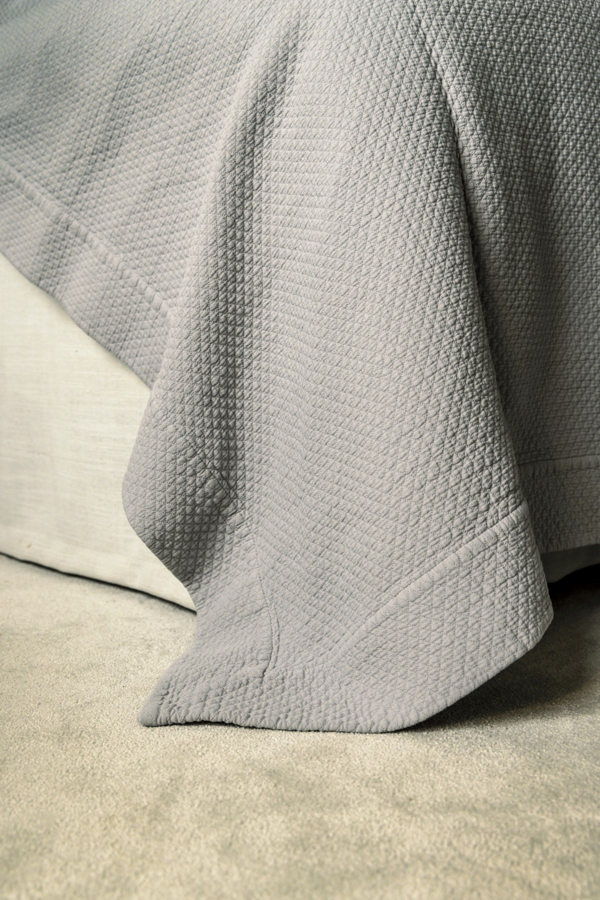 Mille Notti Ameno Päiväpeite Harmaa 260 x 260