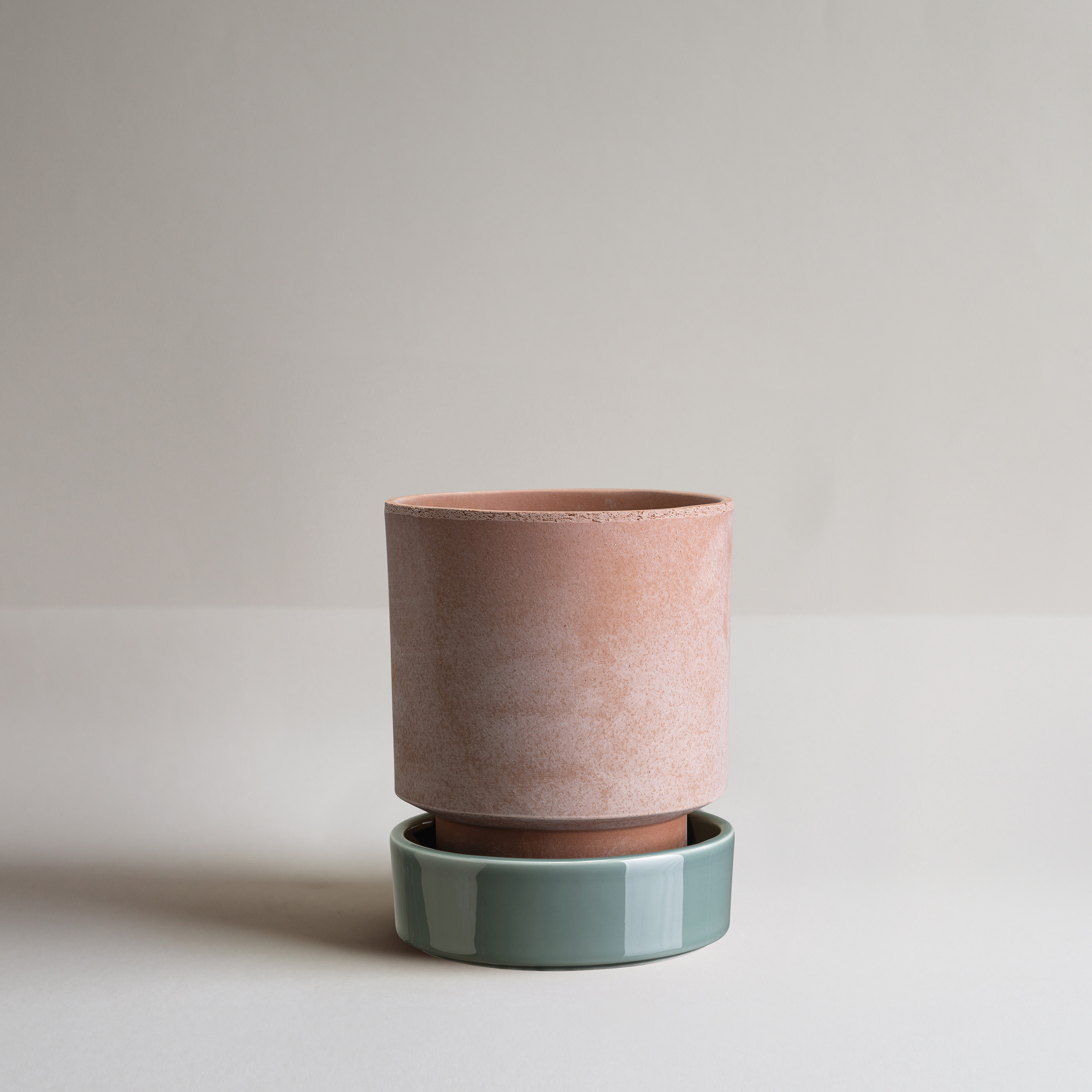 Bergs Potter Hoff Topf med Untersetzer Raw Rosa/Glasiert Misty Blue Ø18
