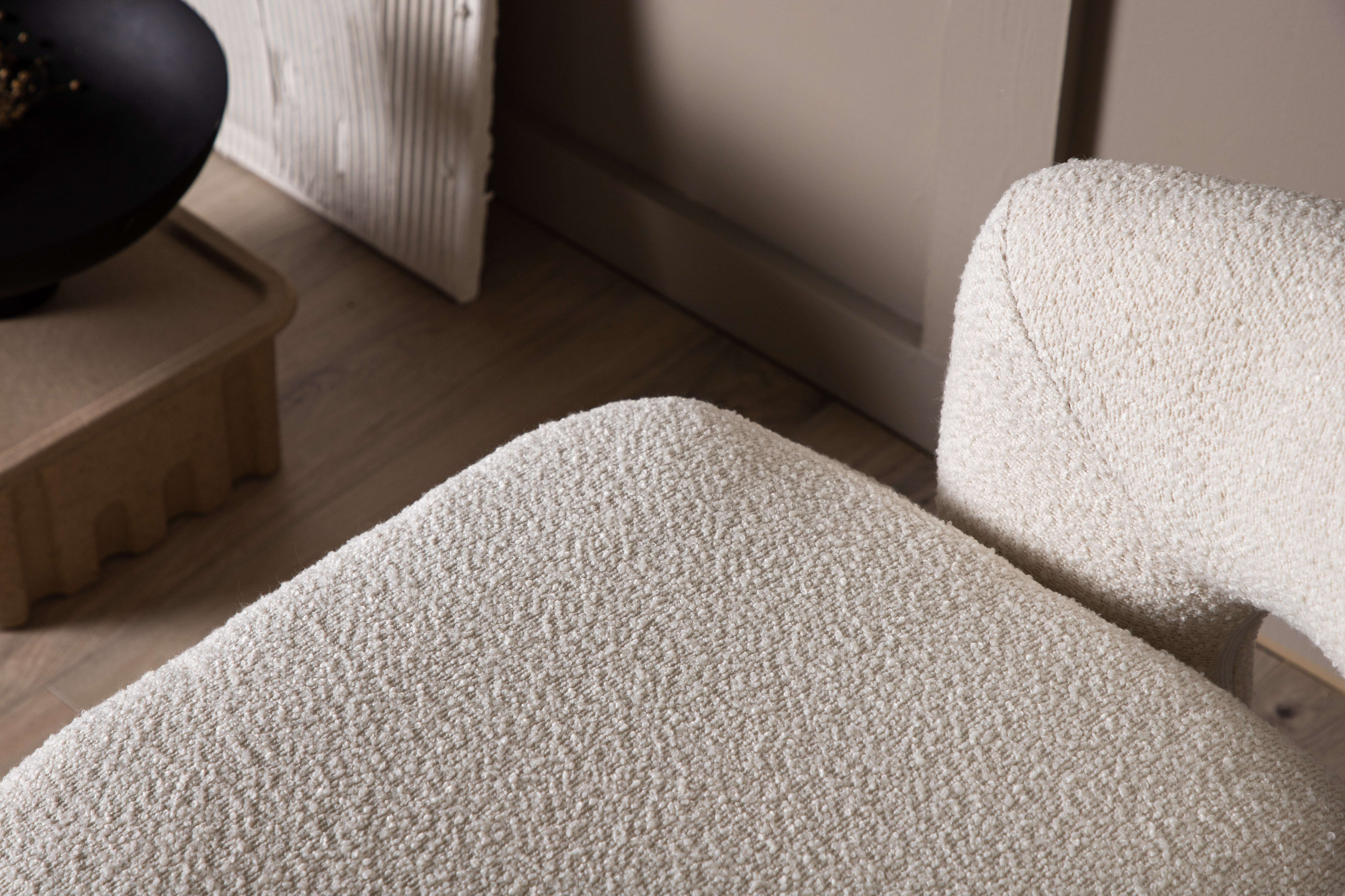 Venture Home Svea Fåtölj Vit Boucle