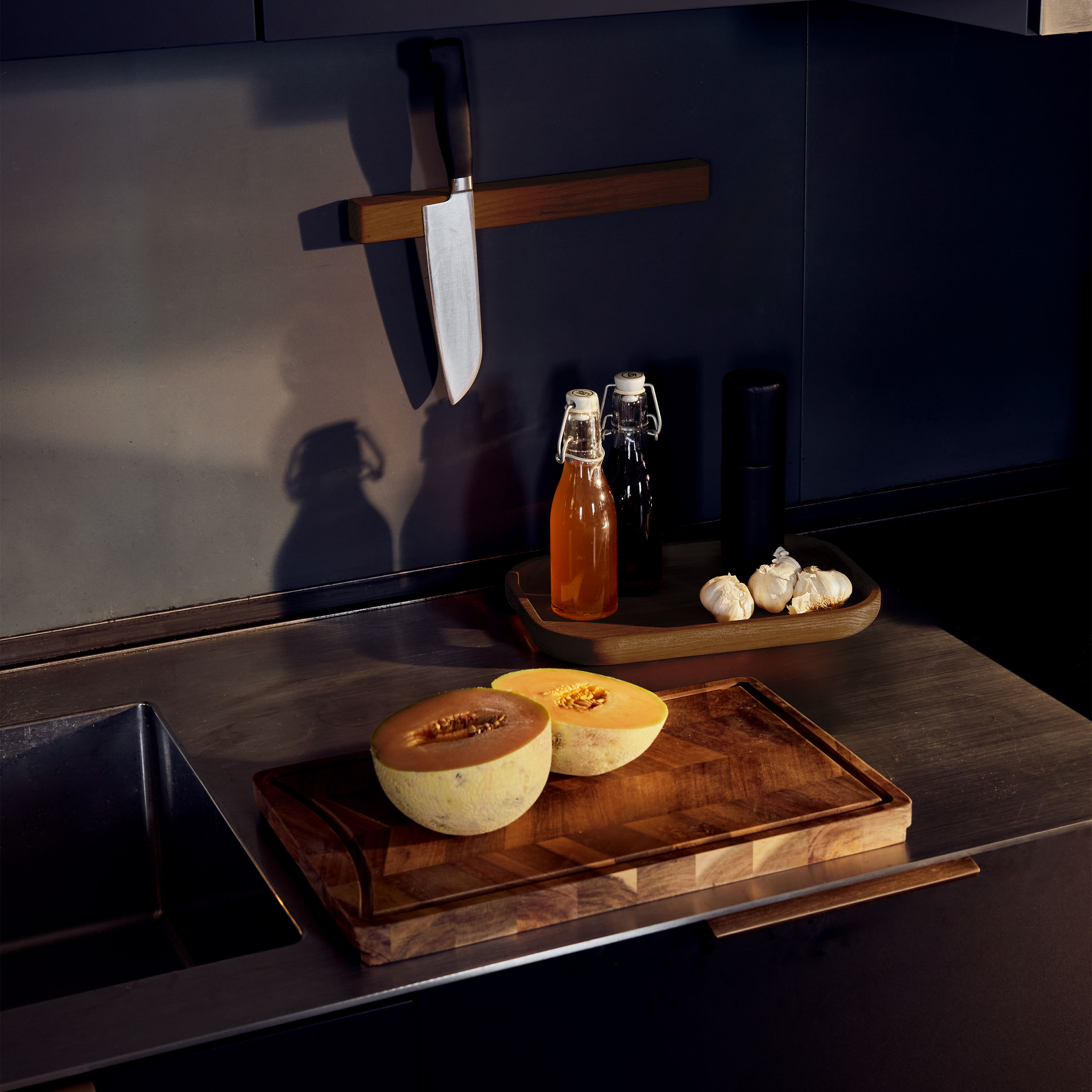 Andersen Furniture Flection serveringsbrett mørkbeiset ask medium