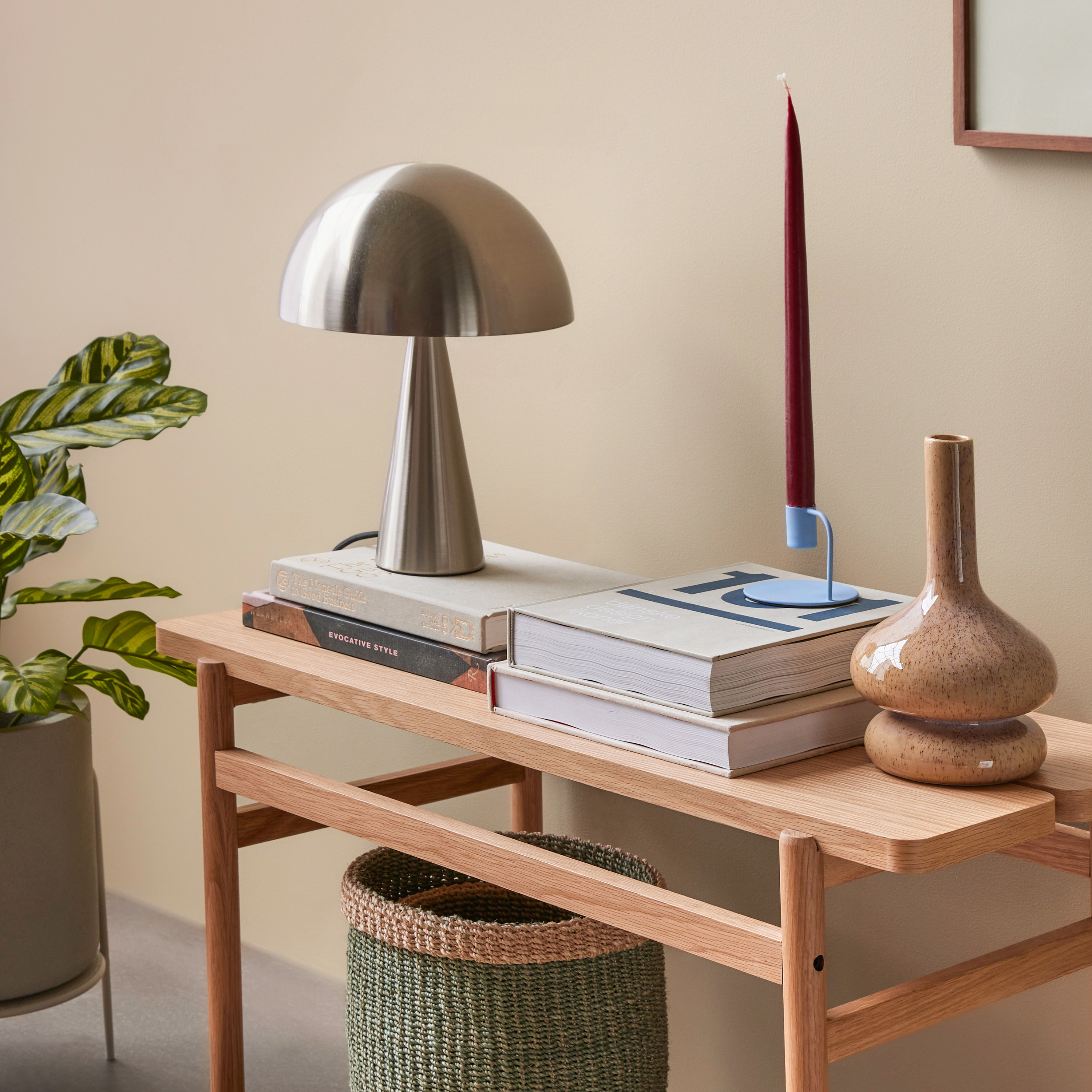 Hübsch Mush Bordlampe Nikkel 33cm